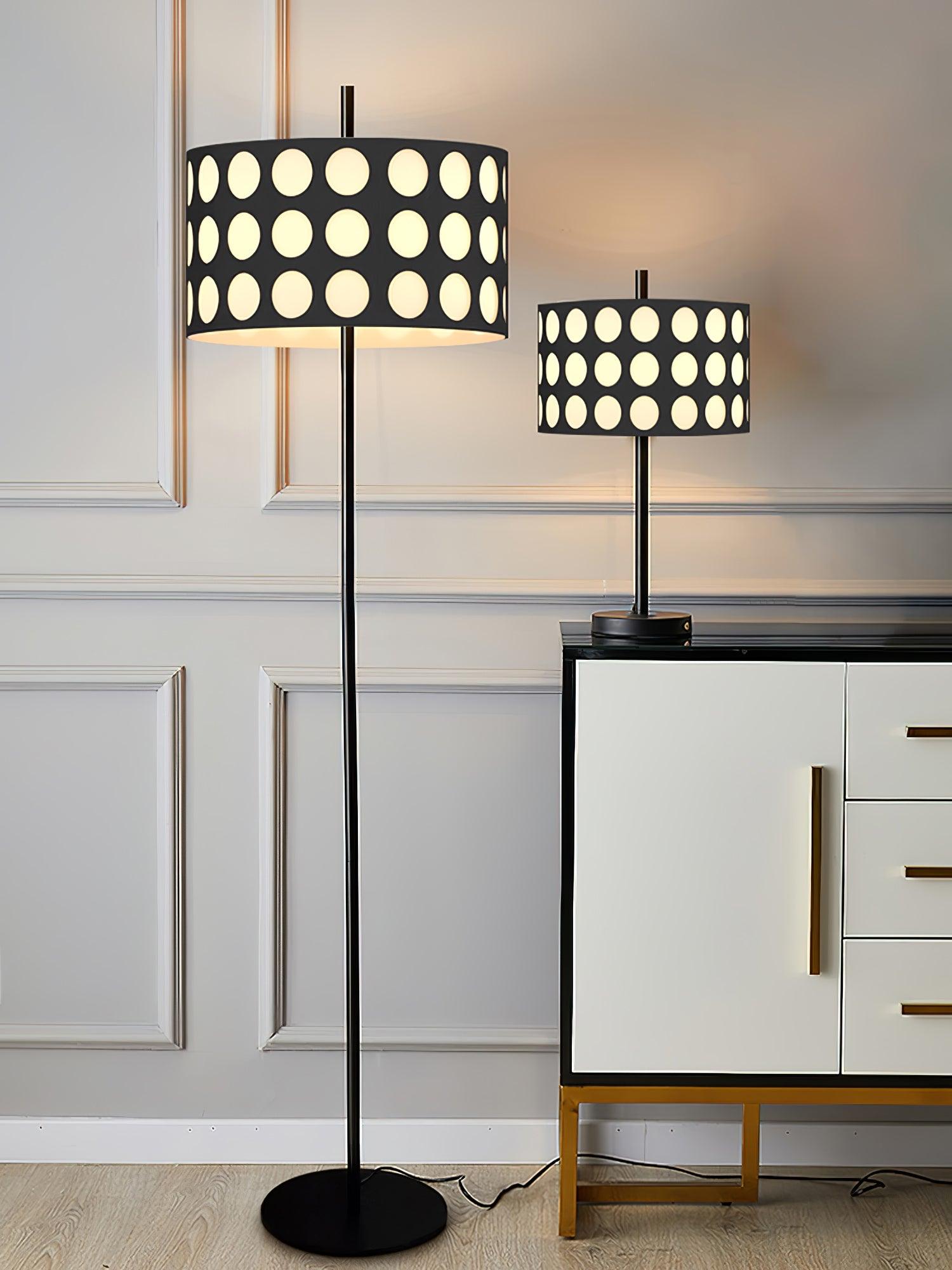 Avmirion Noir Arc Floor Lamp - Blowlighting