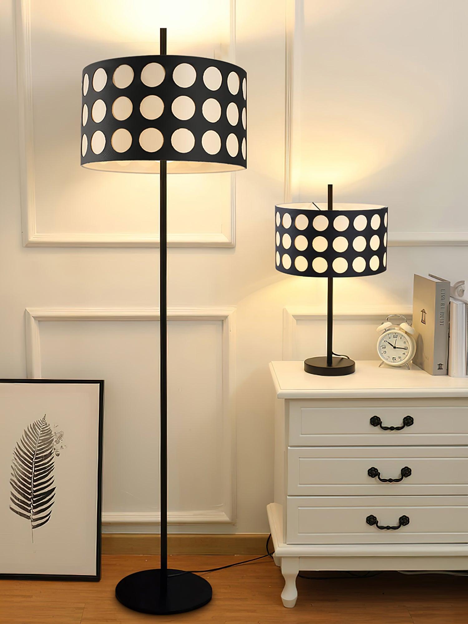 Avmirion Noir Arc Floor Lamp - Blowlighting