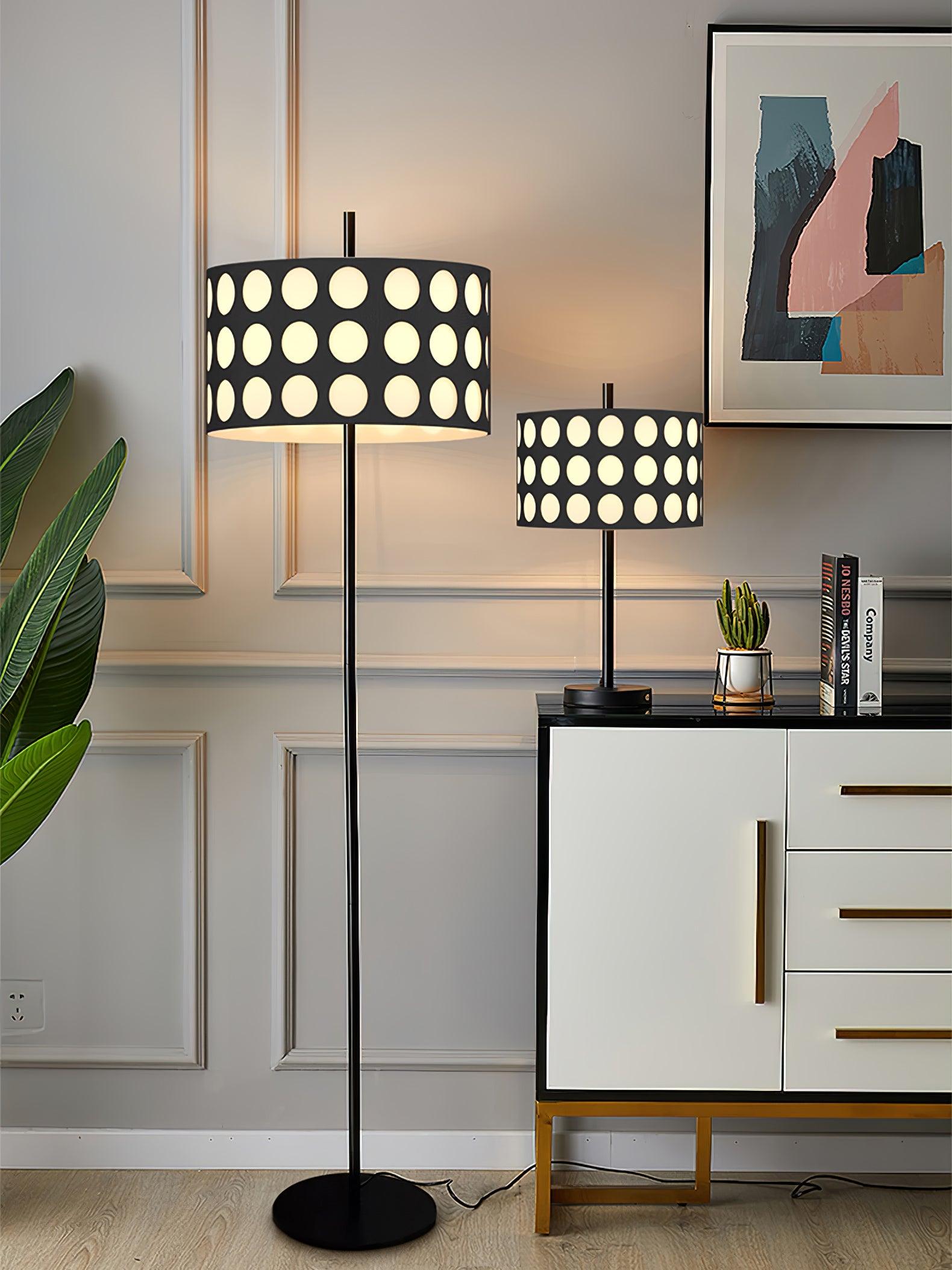 Avmirion Noir Arc Floor Lamp - Blowlighting