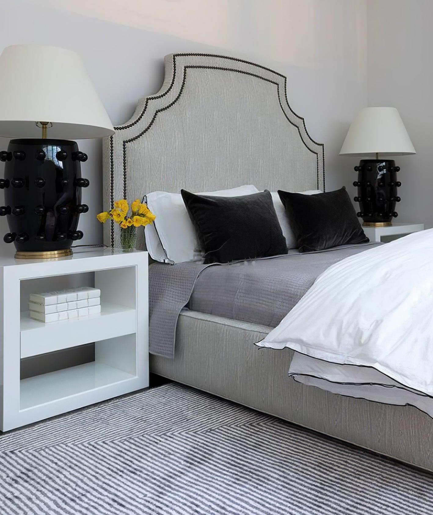 Polka Dot Porcelain Table Lamp - Blowlighting