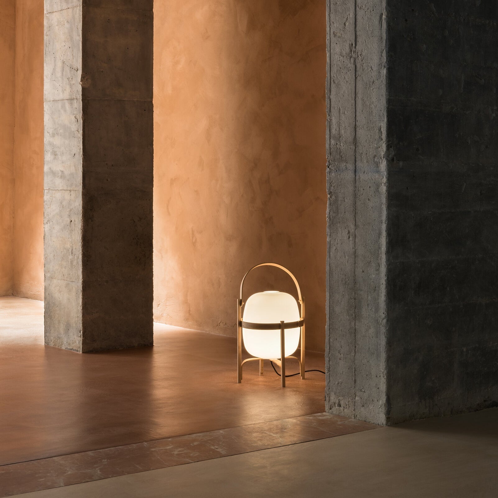 Portable Lantern Glass Table Lamp - Blowlighting