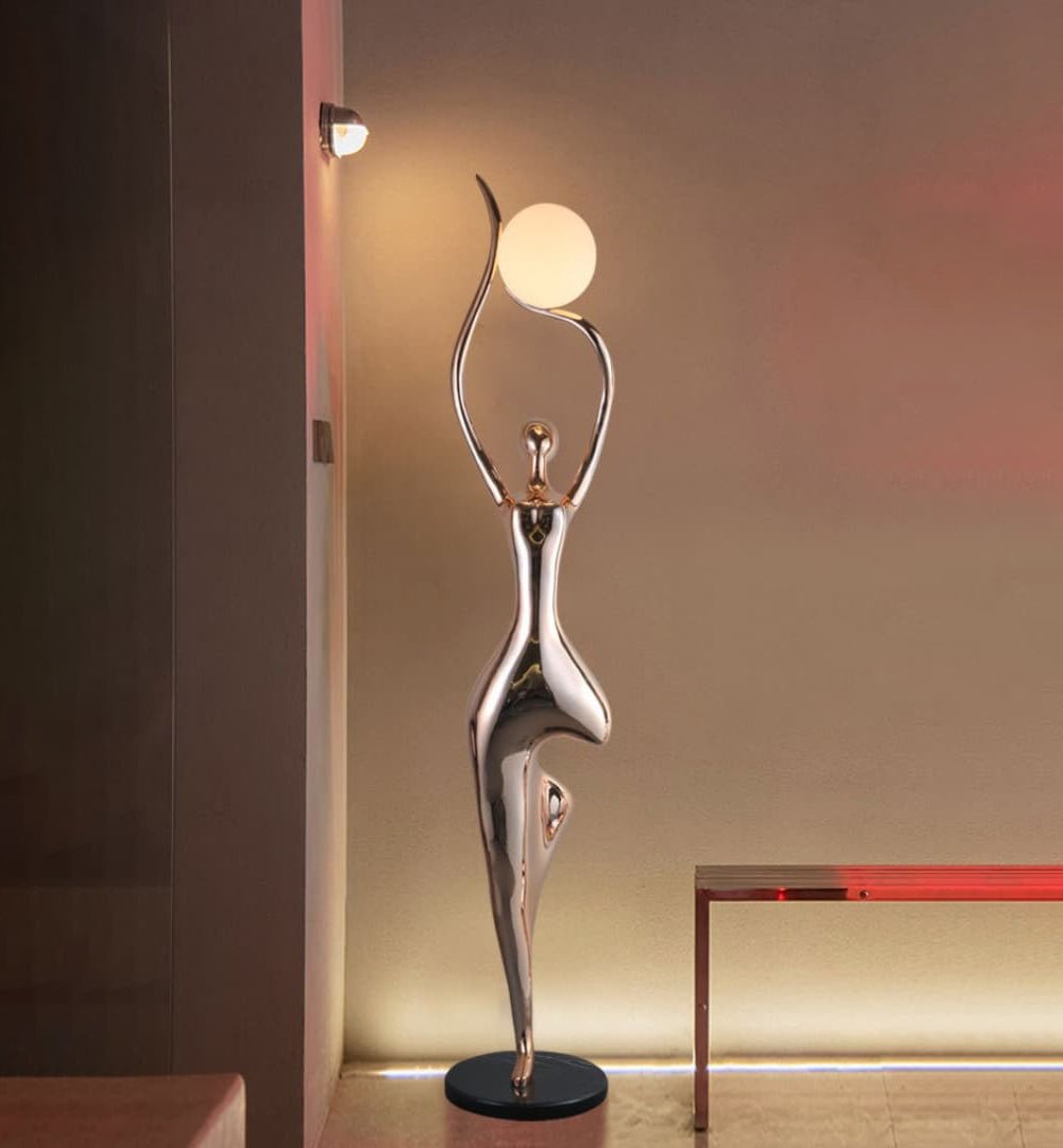 Emiryra Golden Sculptural Floor Lamp - Blowlighting
