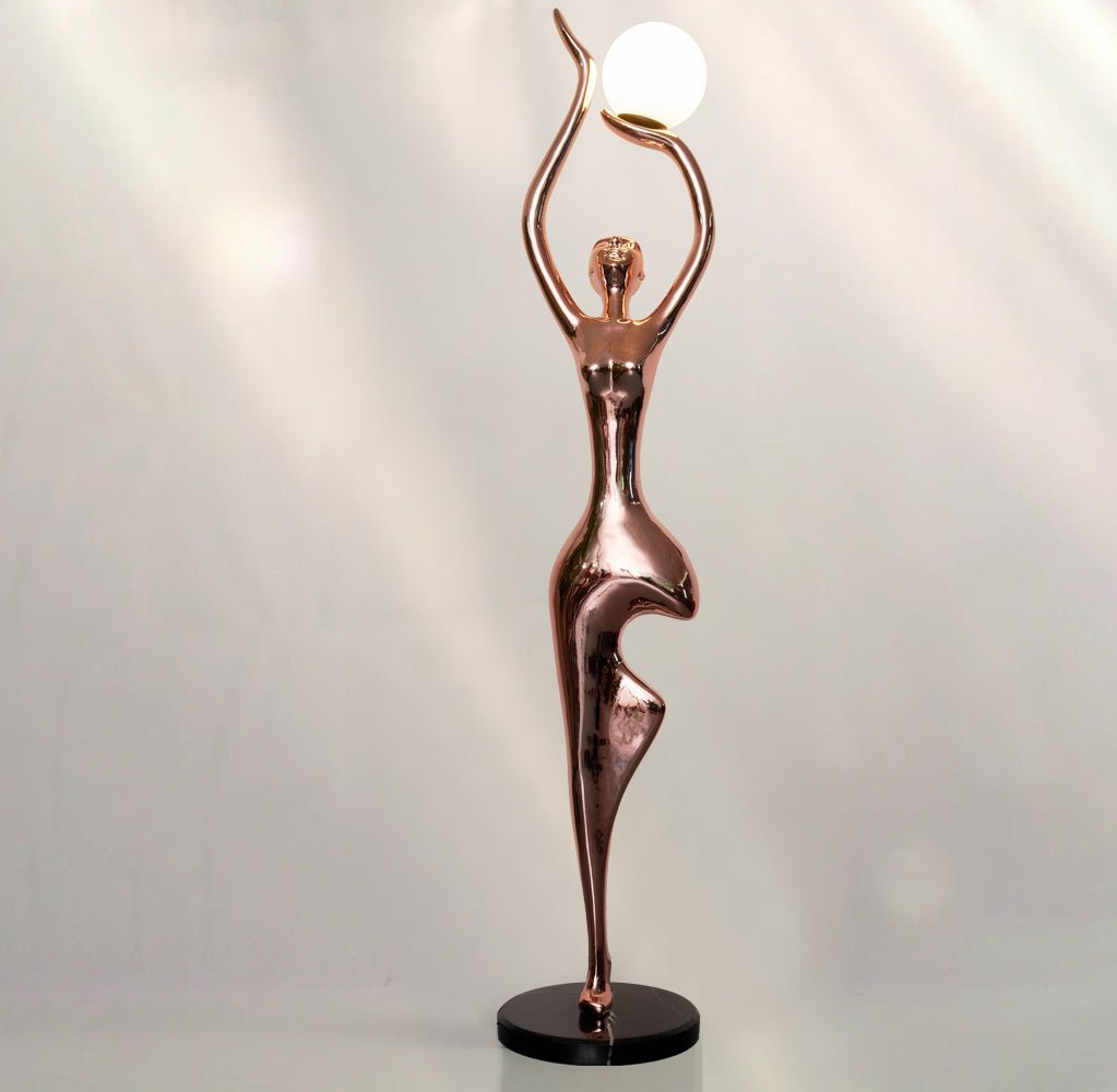 Emiryra Golden Sculptural Floor Lamp - Blowlighting
