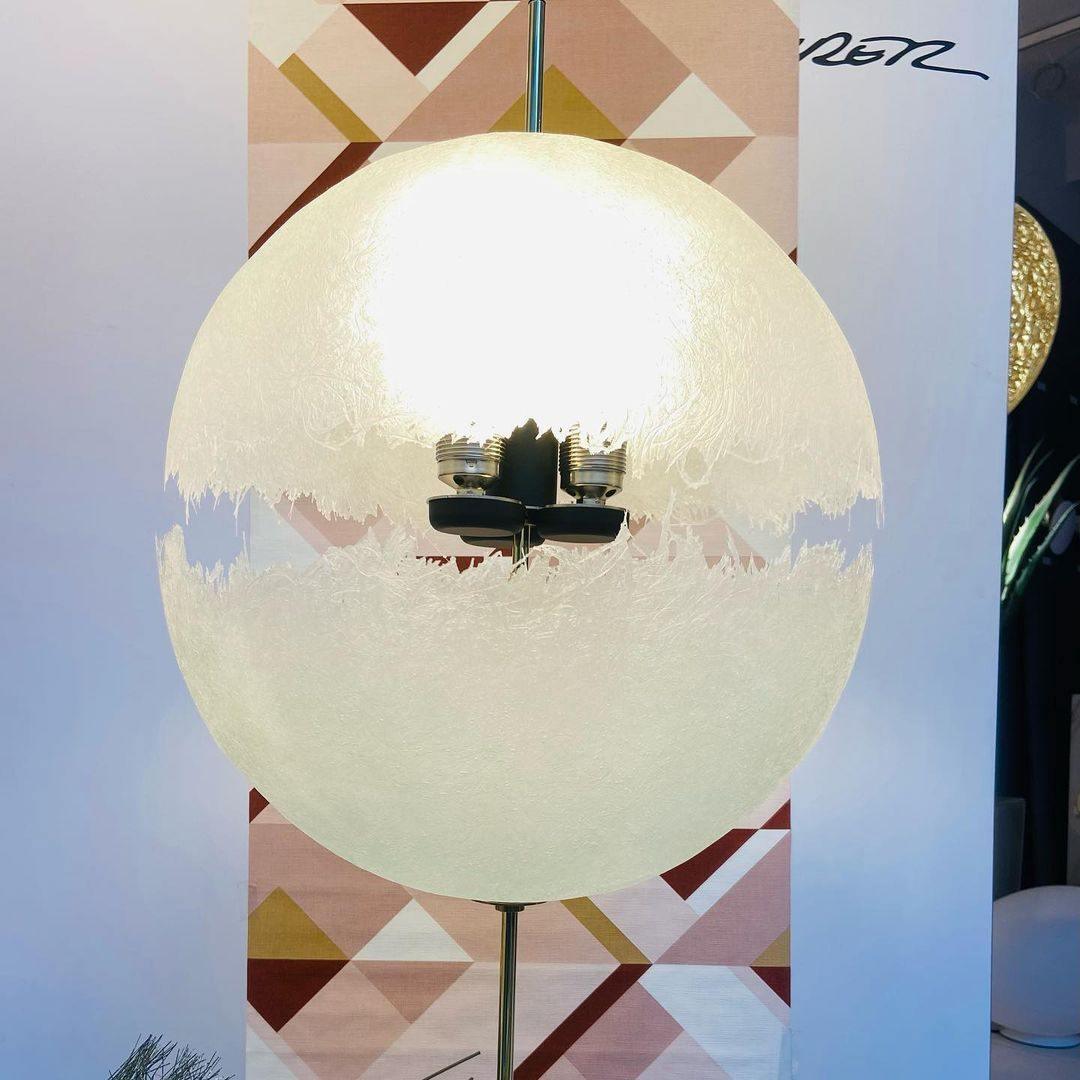 PostKrisi Table Lamp - Blowlighting