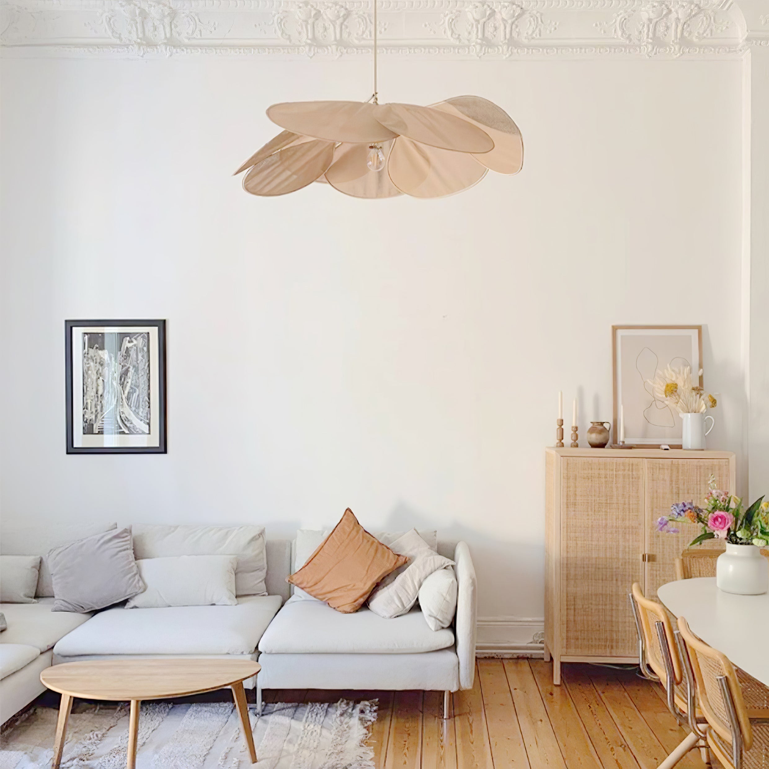 Precieuse Petals Pendant Lamp - Blowlighting