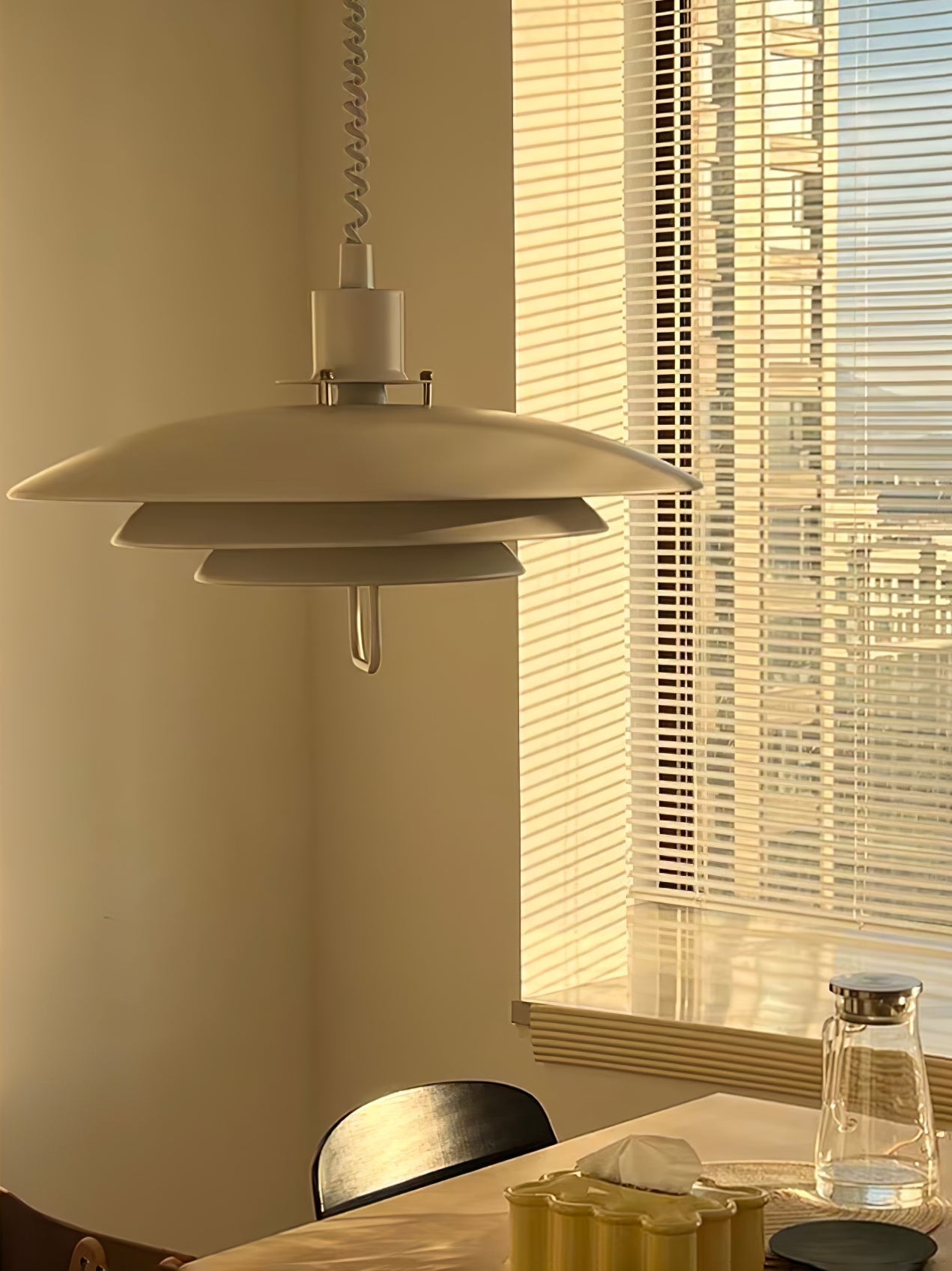 Poul Pendant Lamp - Blowlighting