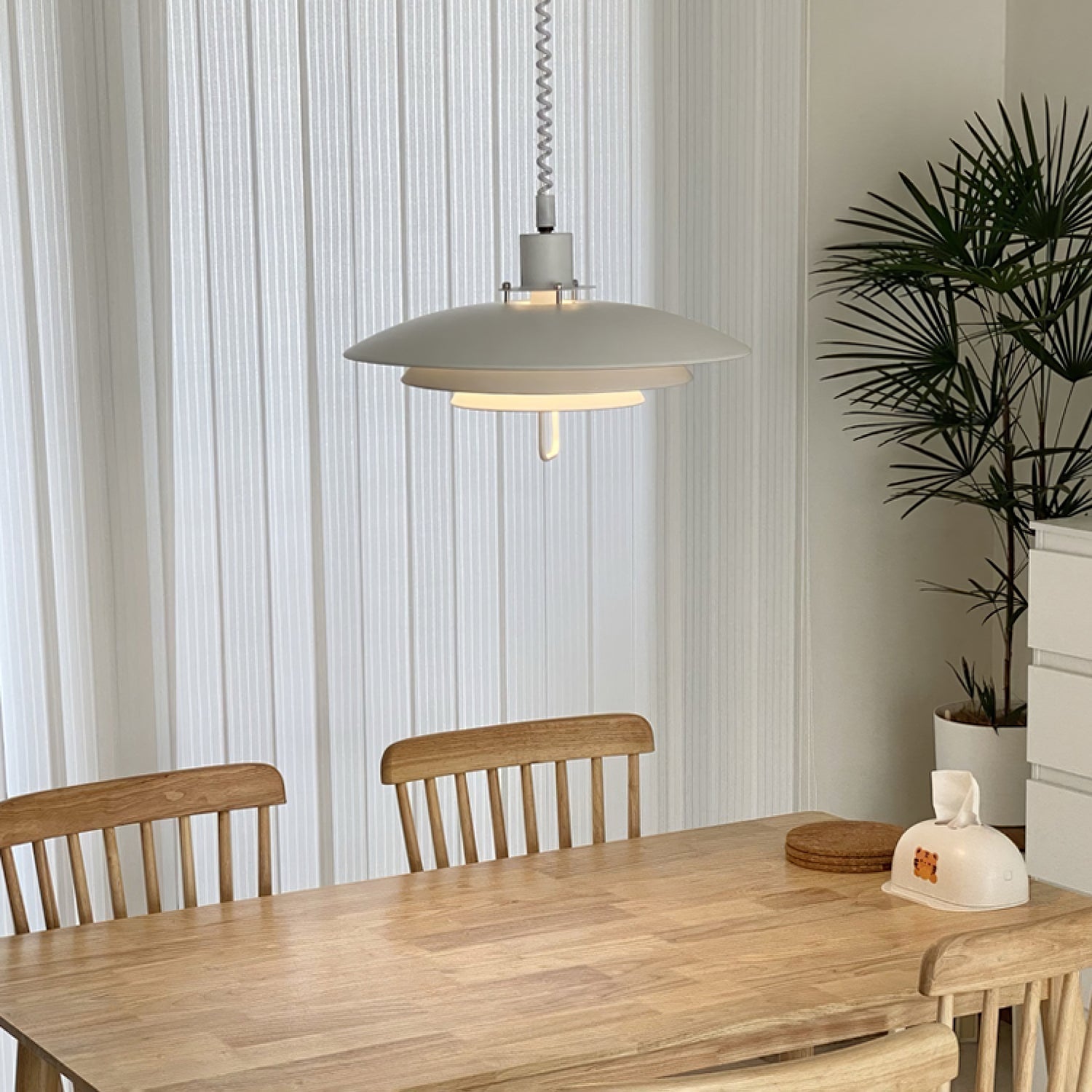 Poul Pendant Lamp - Blowlighting