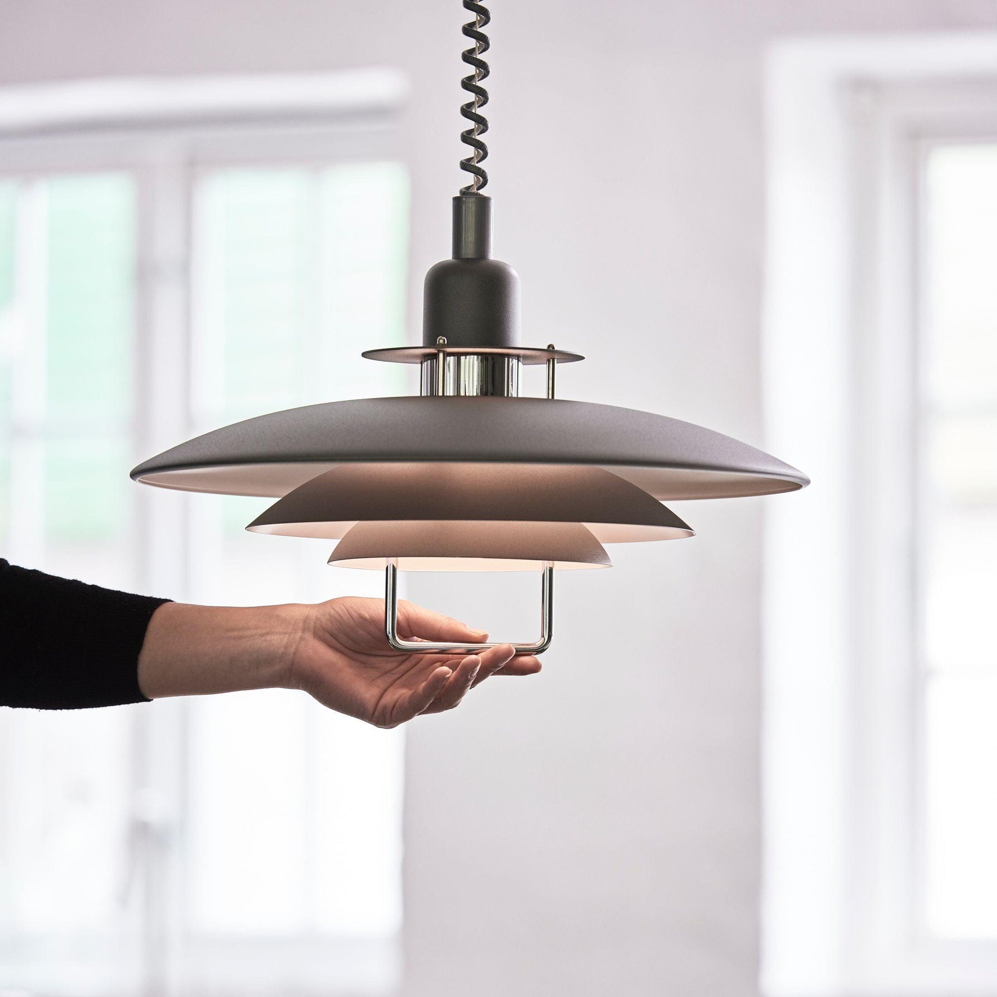 Poul Pendant Lamp - Blowlighting