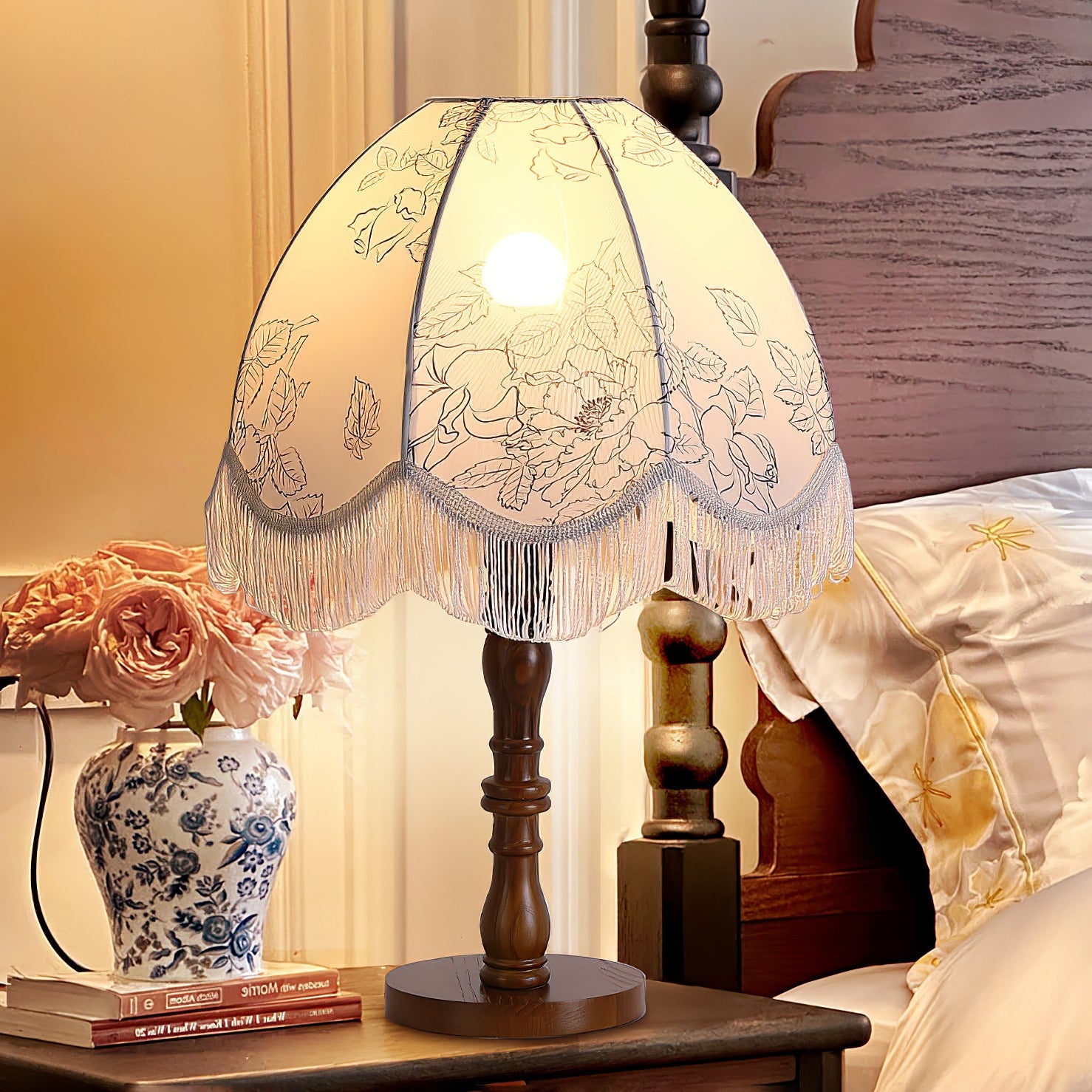 Printed Tassel Table Lamp - Blowlighting