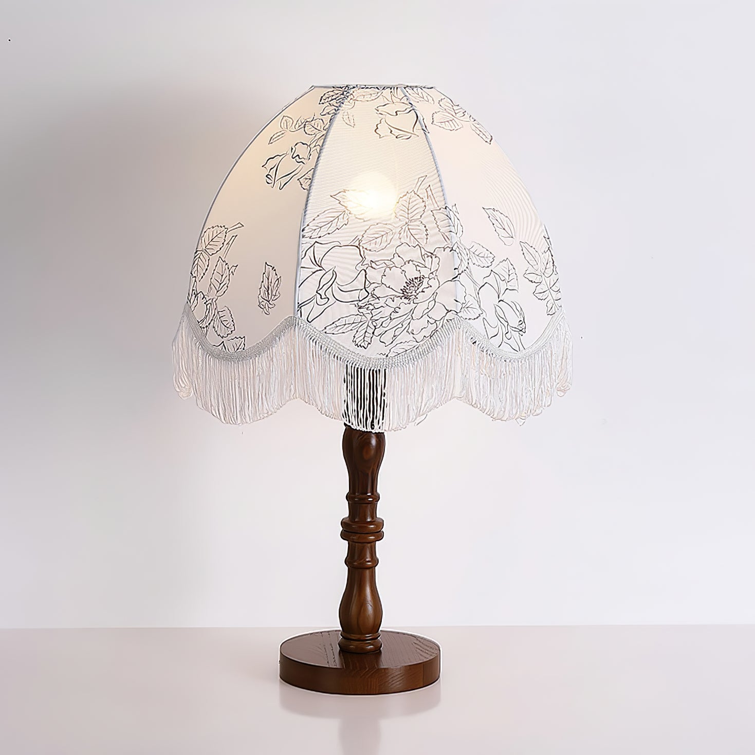 Printed Tassel Table Lamp - Blowlighting