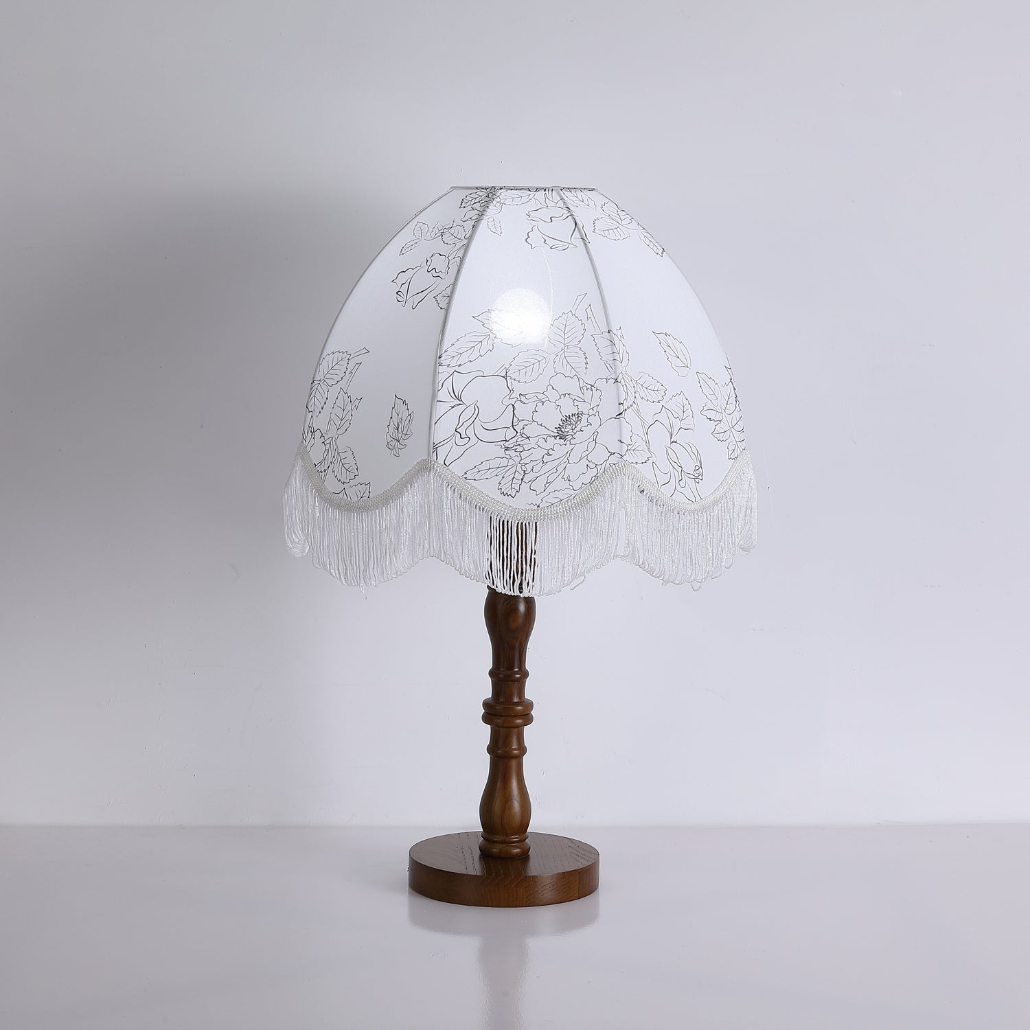 Printed Tassel Table Lamp - Blowlighting