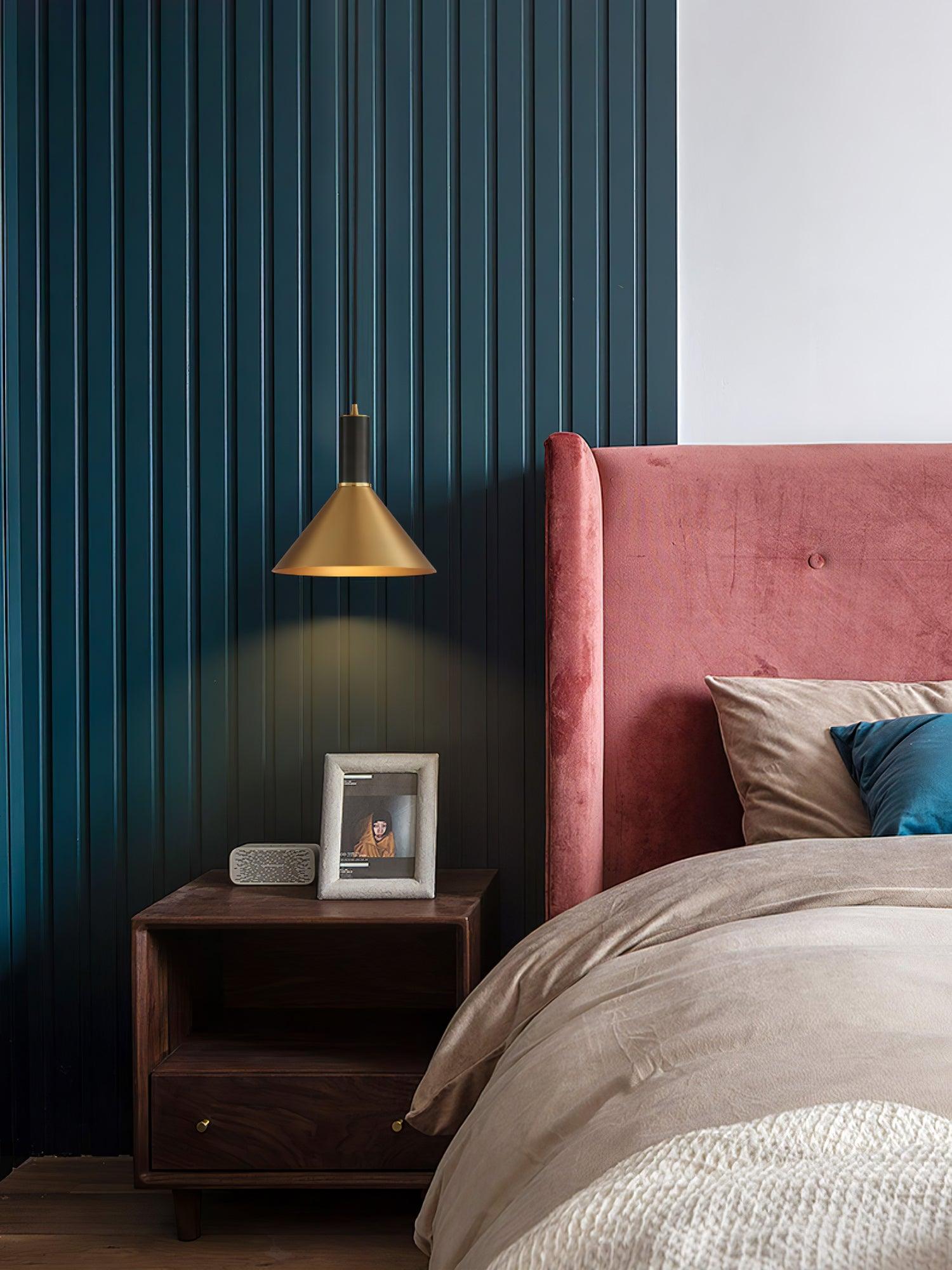 Cone Pendant Lamp - Blowlighting