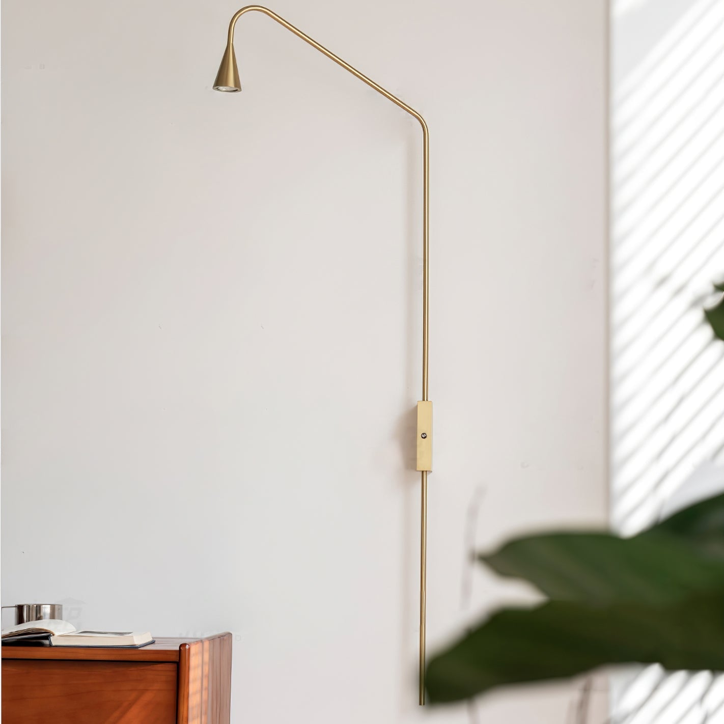 Pureform Wall Lamp - Blowlighting