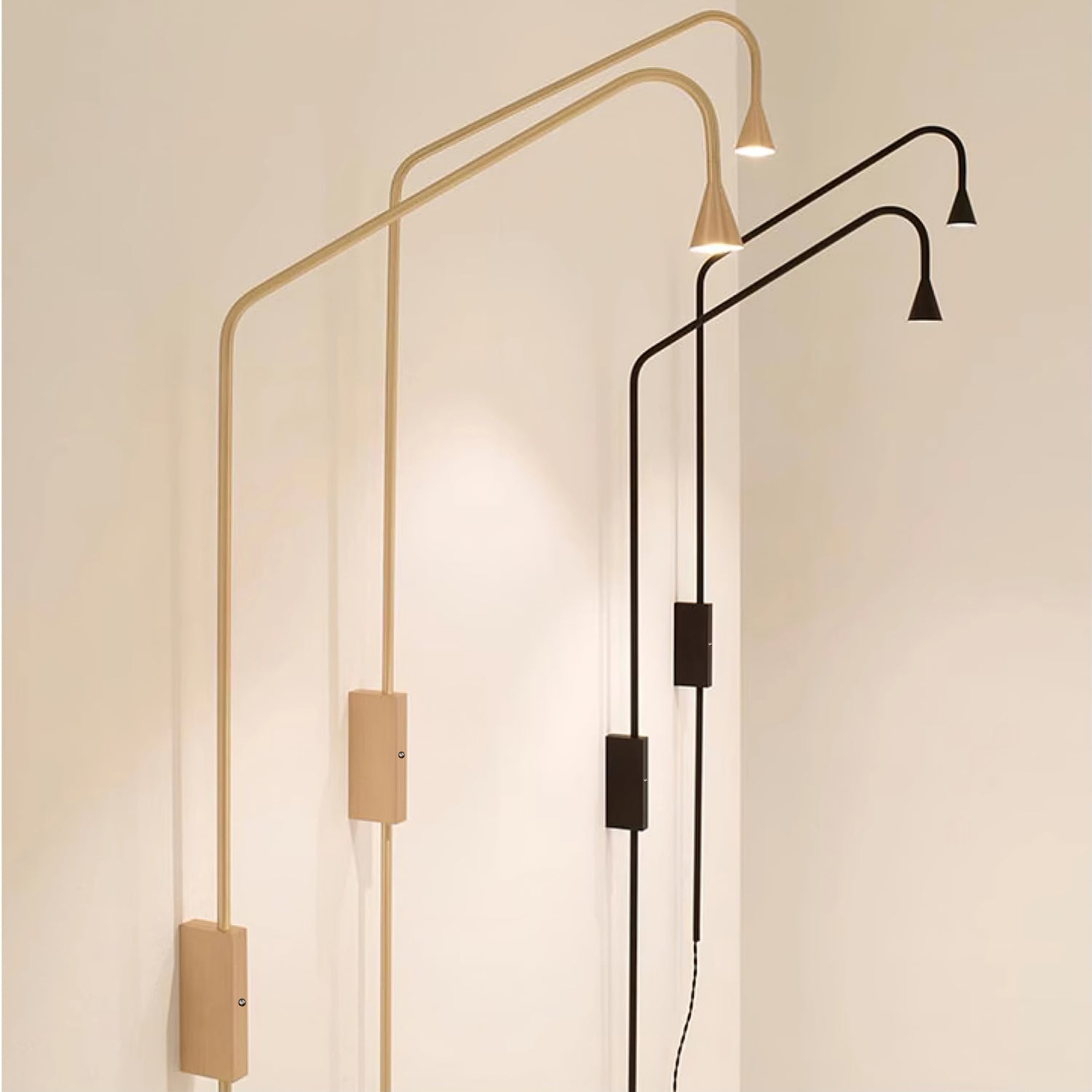 Pureform Wall Lamp - Blowlighting