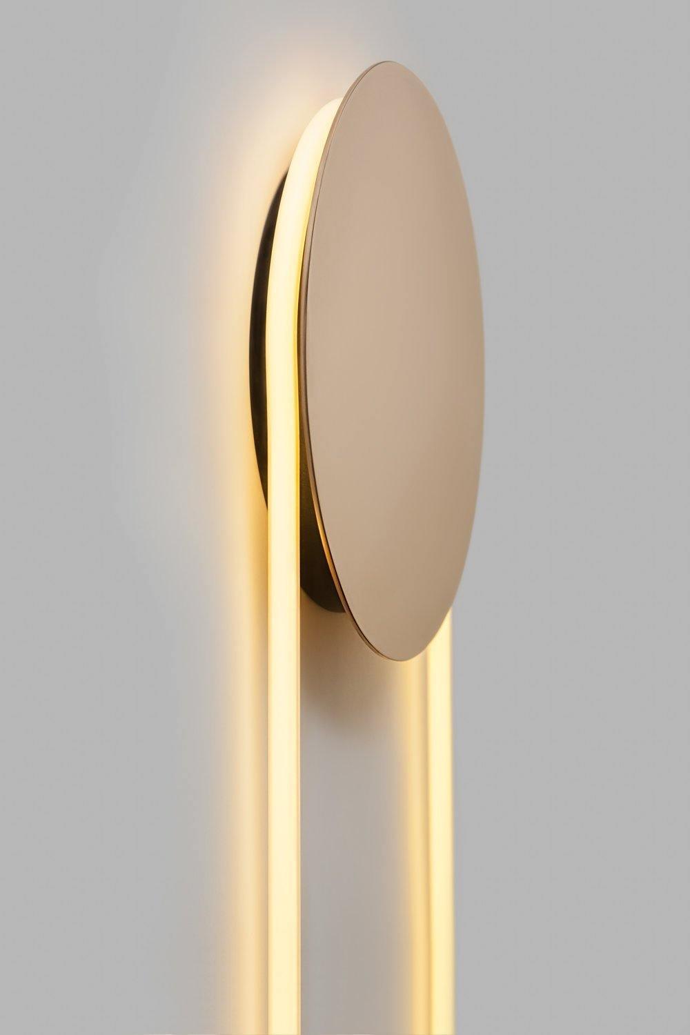 RA Wall Lamp - Blowlighting