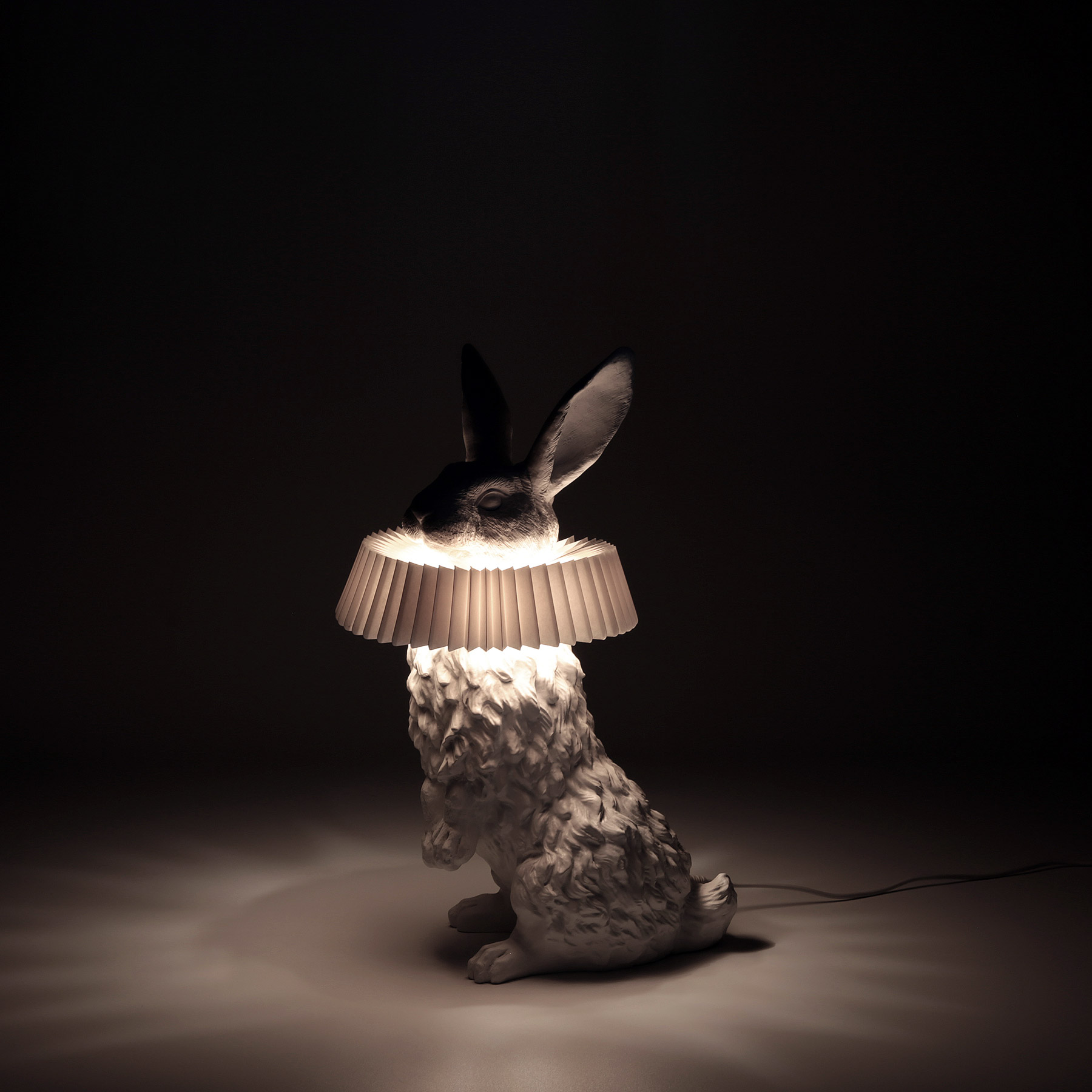 Rabbit X Table Lamp - Blowlighting