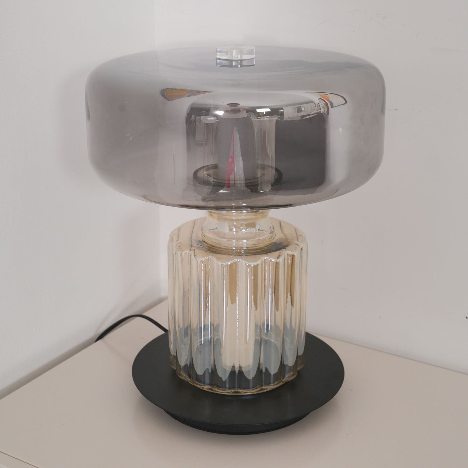Rapanui Table Lamp - Blowlighting