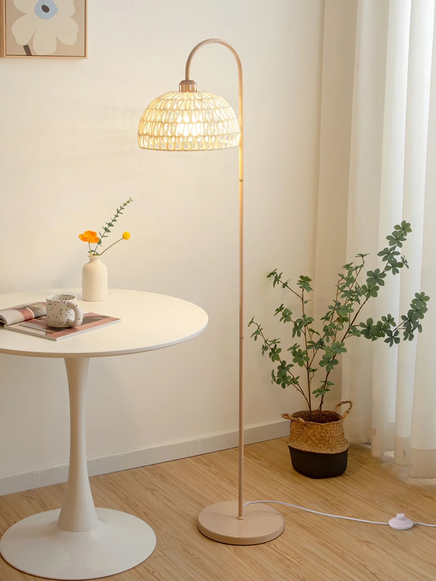 Rattan Arch Floor Lamp - Blowlighting