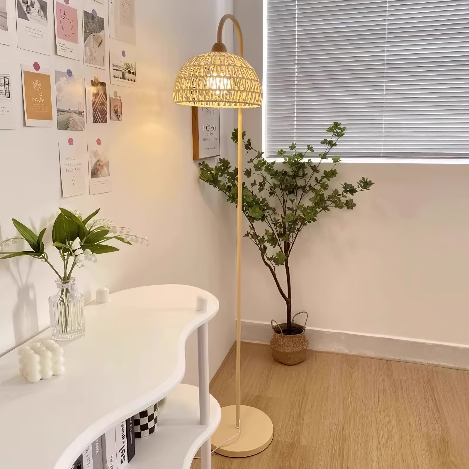 Rattan Arch Floor Lamp - Blowlighting