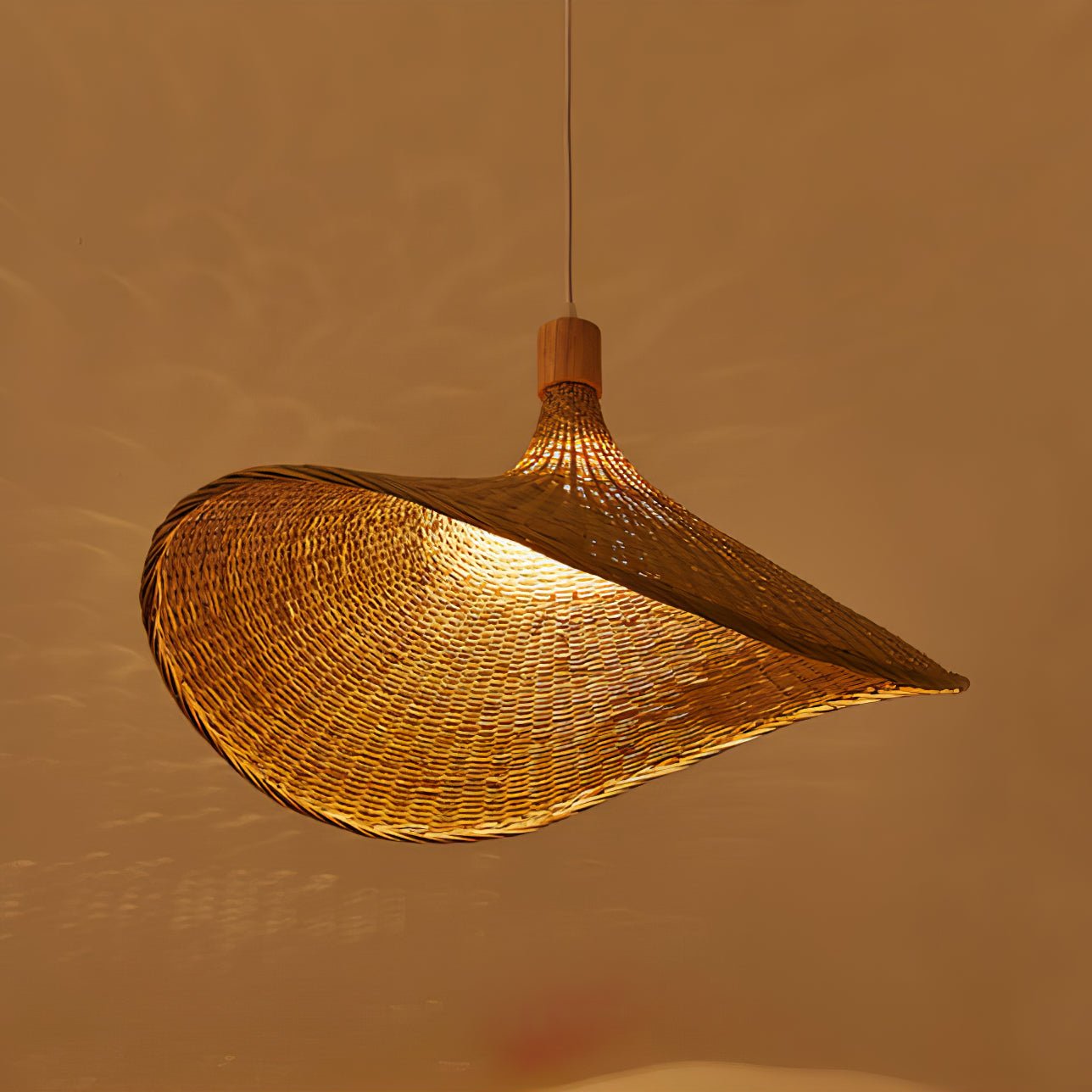Rattan Weave Hat Pendant Light - Blowlighting