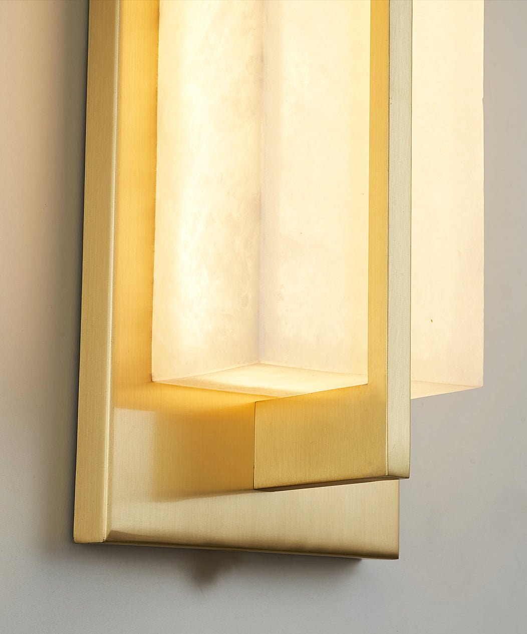 Caspian Alabaster Brass Wall Light - Blowlighting