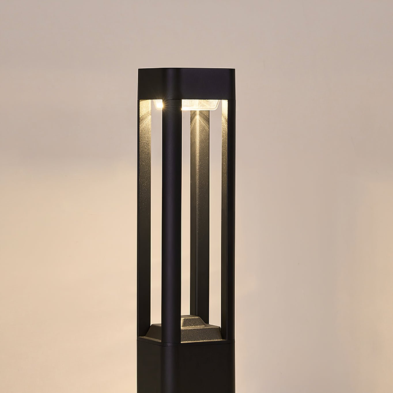 Rectangular Column Garden Outdoor Light - Blowlighting