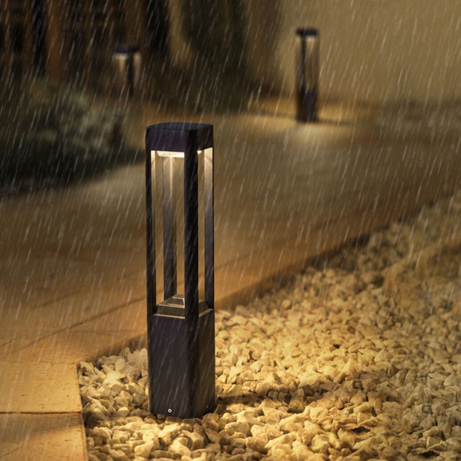 Rectangular Column Garden Outdoor Light - Blowlighting