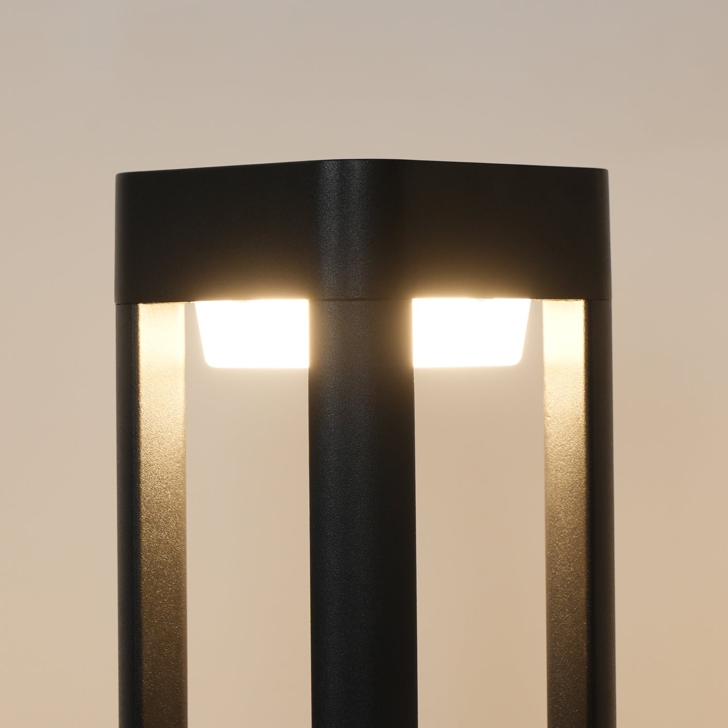 Rectangular Column Garden Outdoor Light - Blowlighting