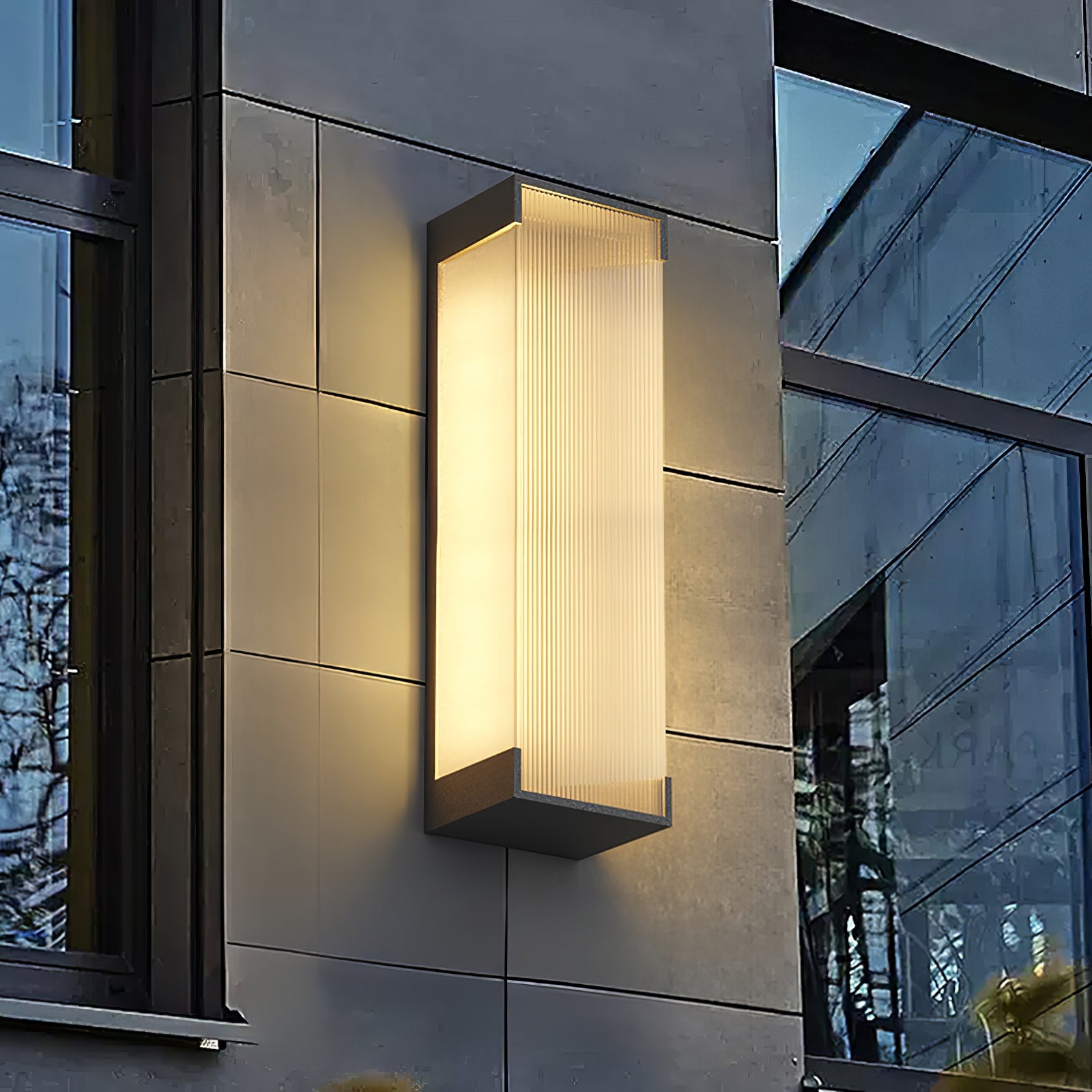 Rectangular Outdoor Wall Light - Blowlighting