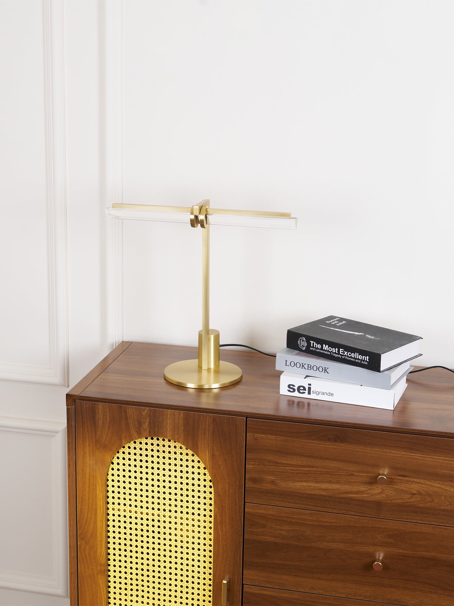 Reed Table Lamp - Blowlighting