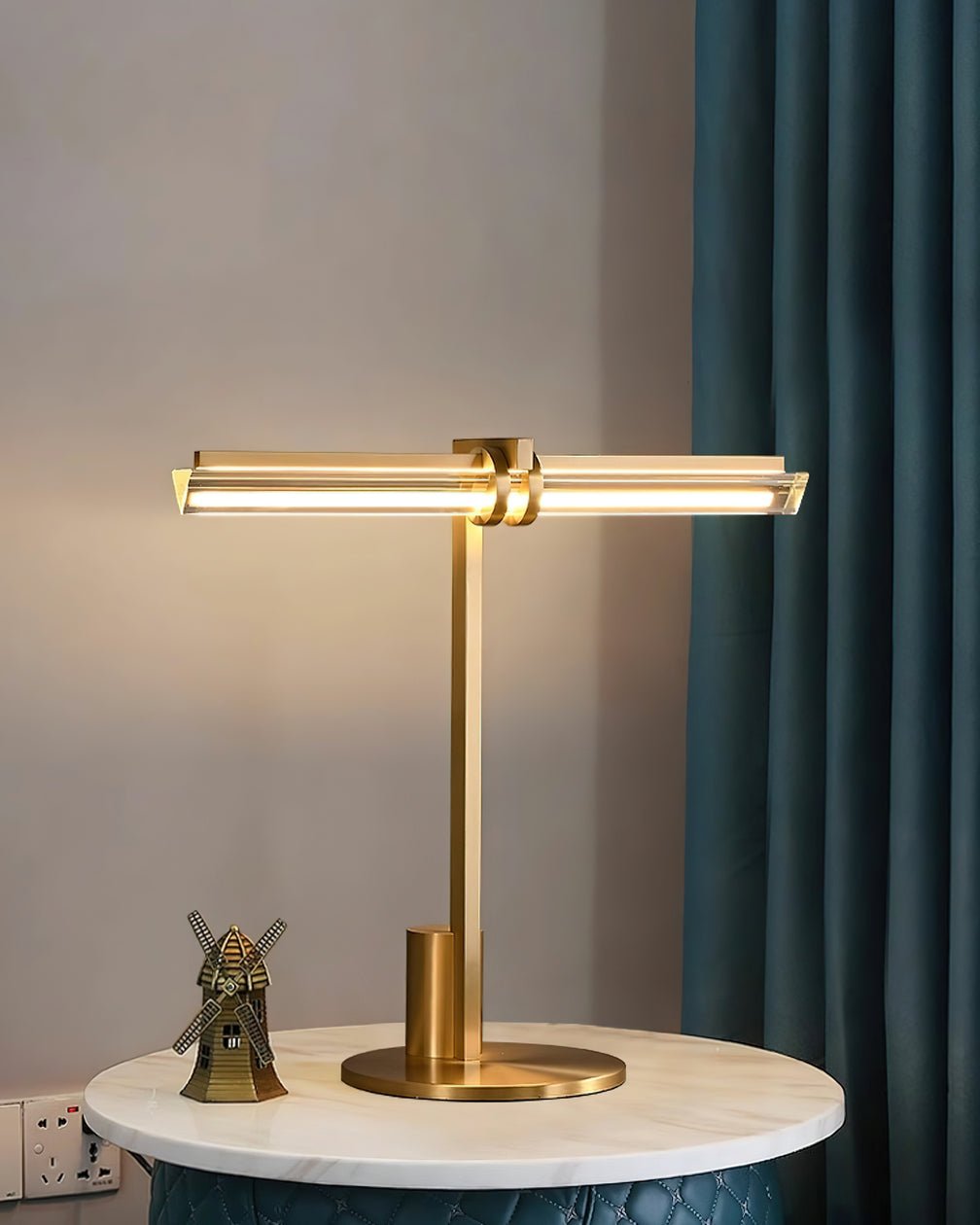 Reed Table Lamp - Blowlighting