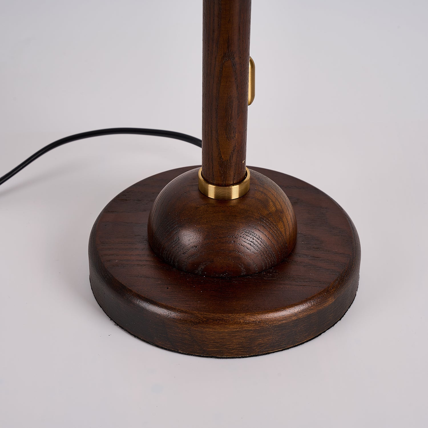 Regalwood Table Lamp - Blowlighting