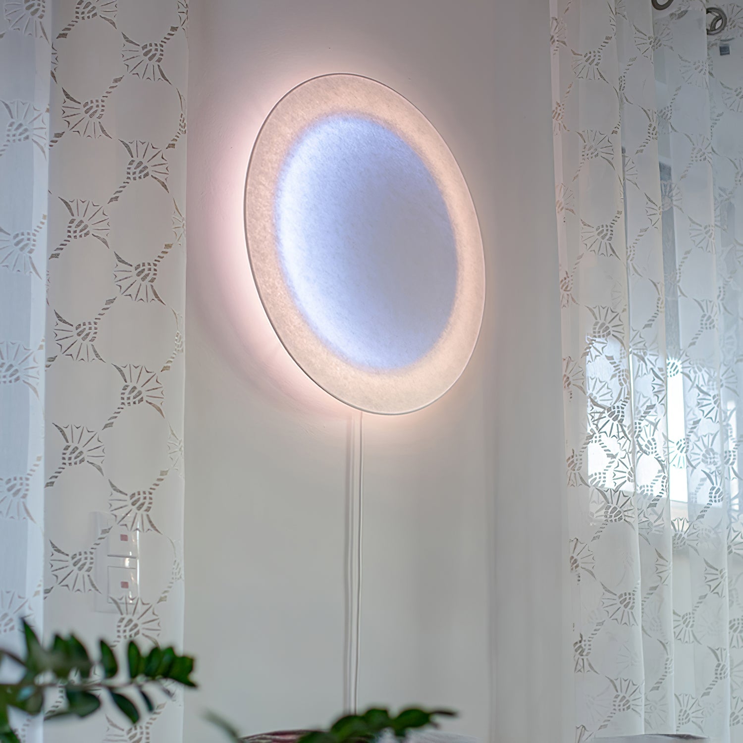 Relax Plug-in Wall Light - Blowlighting