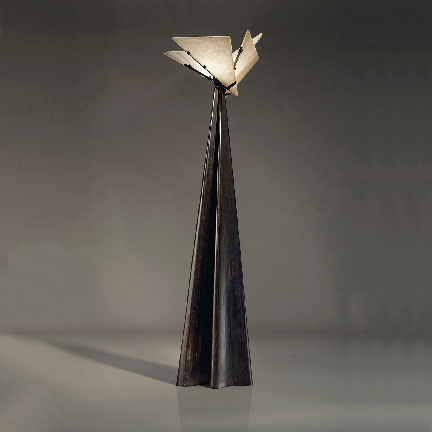 Religieuse Floor Lamp - Blowlighting