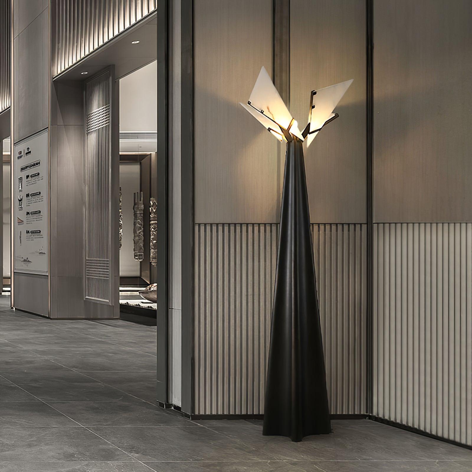 Religieuse Floor Lamp - Blowlighting