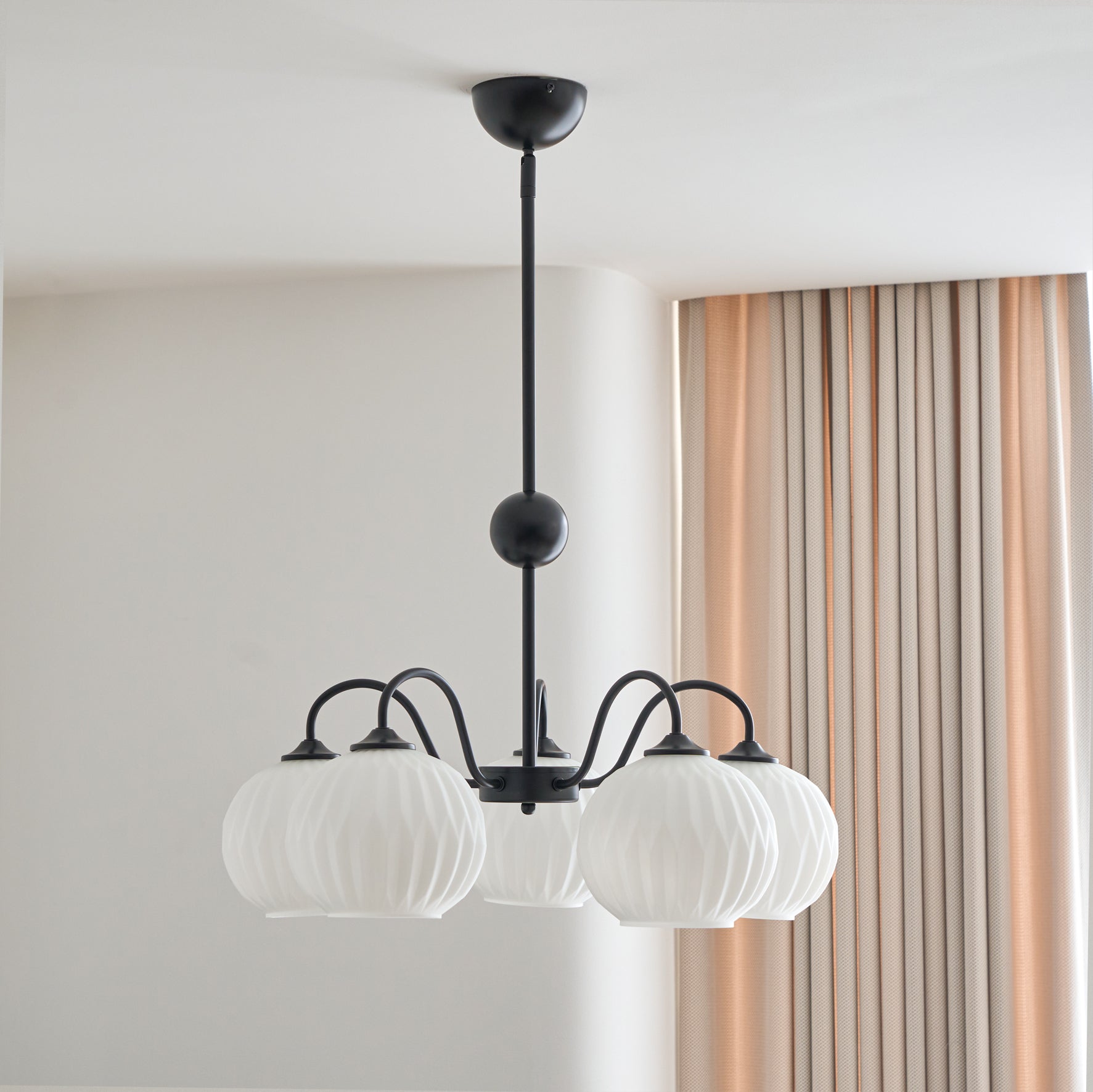 Renee Chandelier - Blowlighting