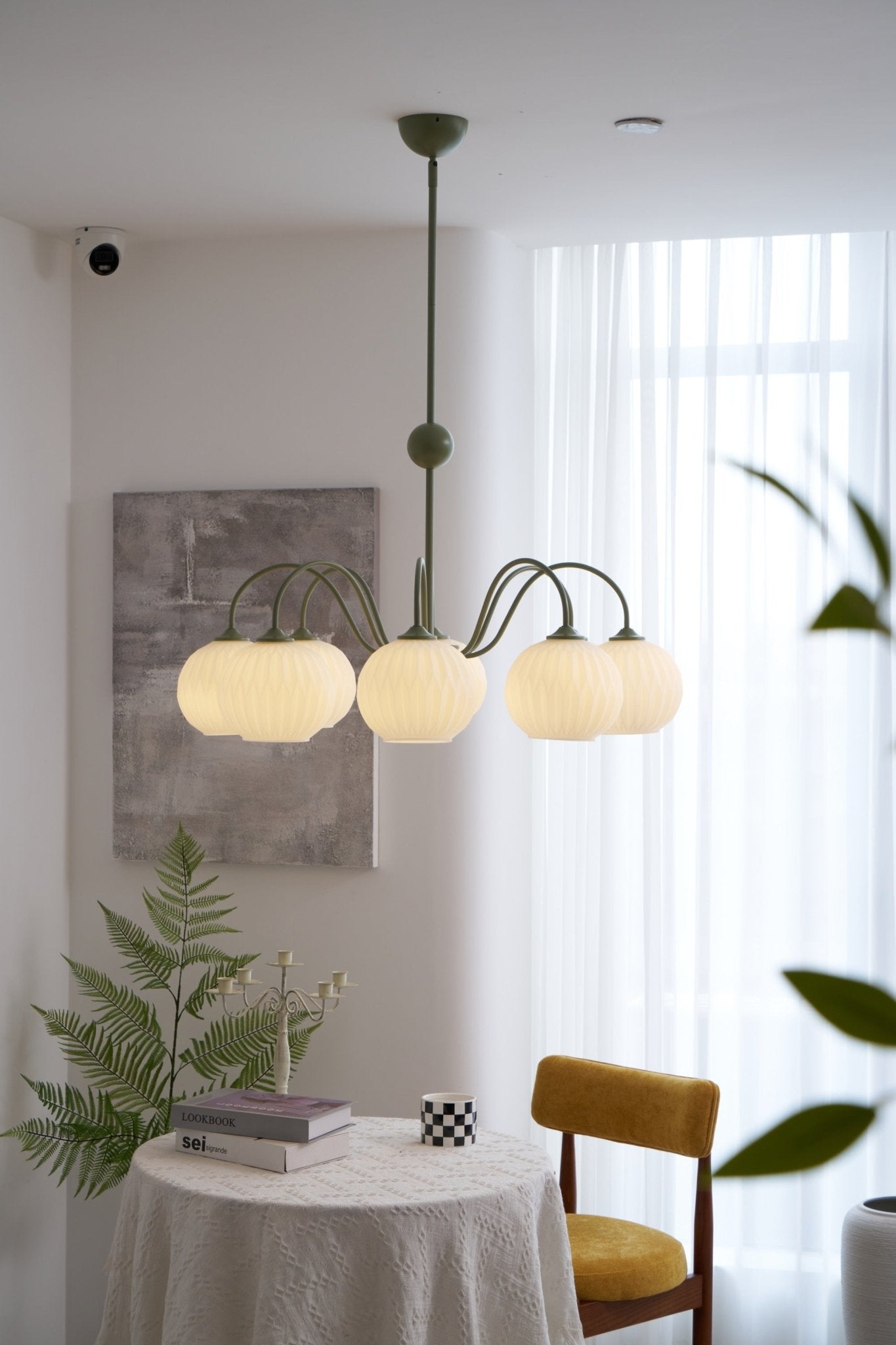 Renee Chandelier - Blowlighting