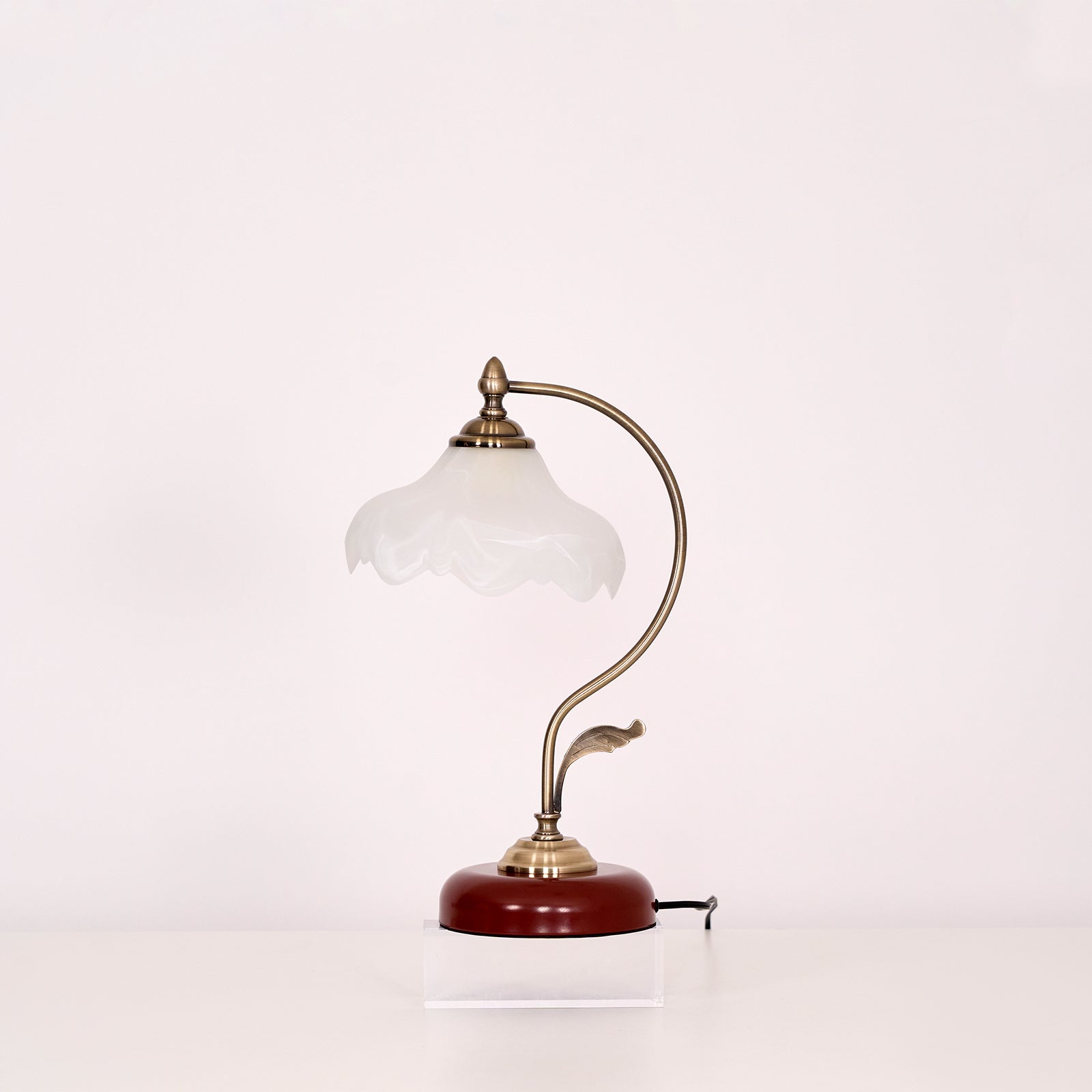 Retro Flower Table Lamp - Blowlighting