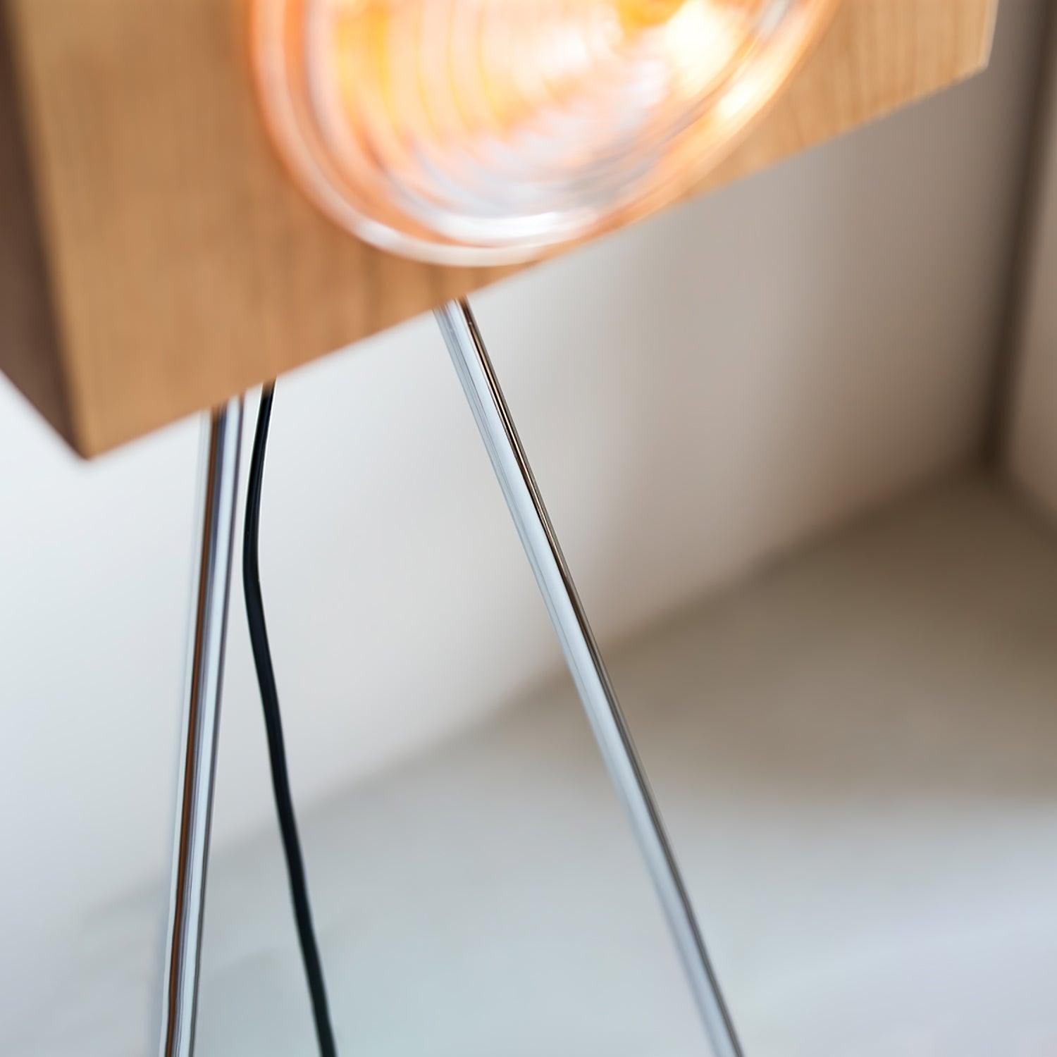 Vesoren Tripod Wood Floor Lamp - Blowlighting