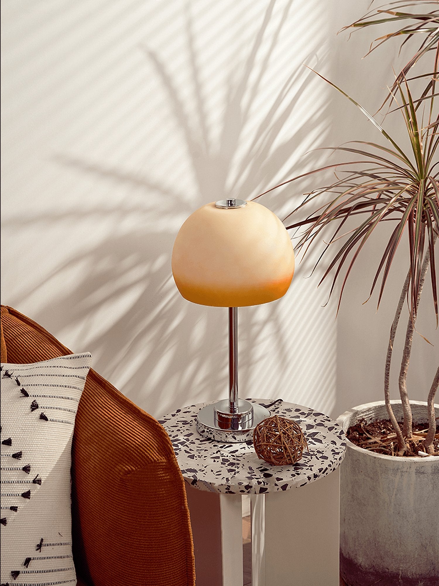 Retro Mushroom Table Lamp - Blowlighting