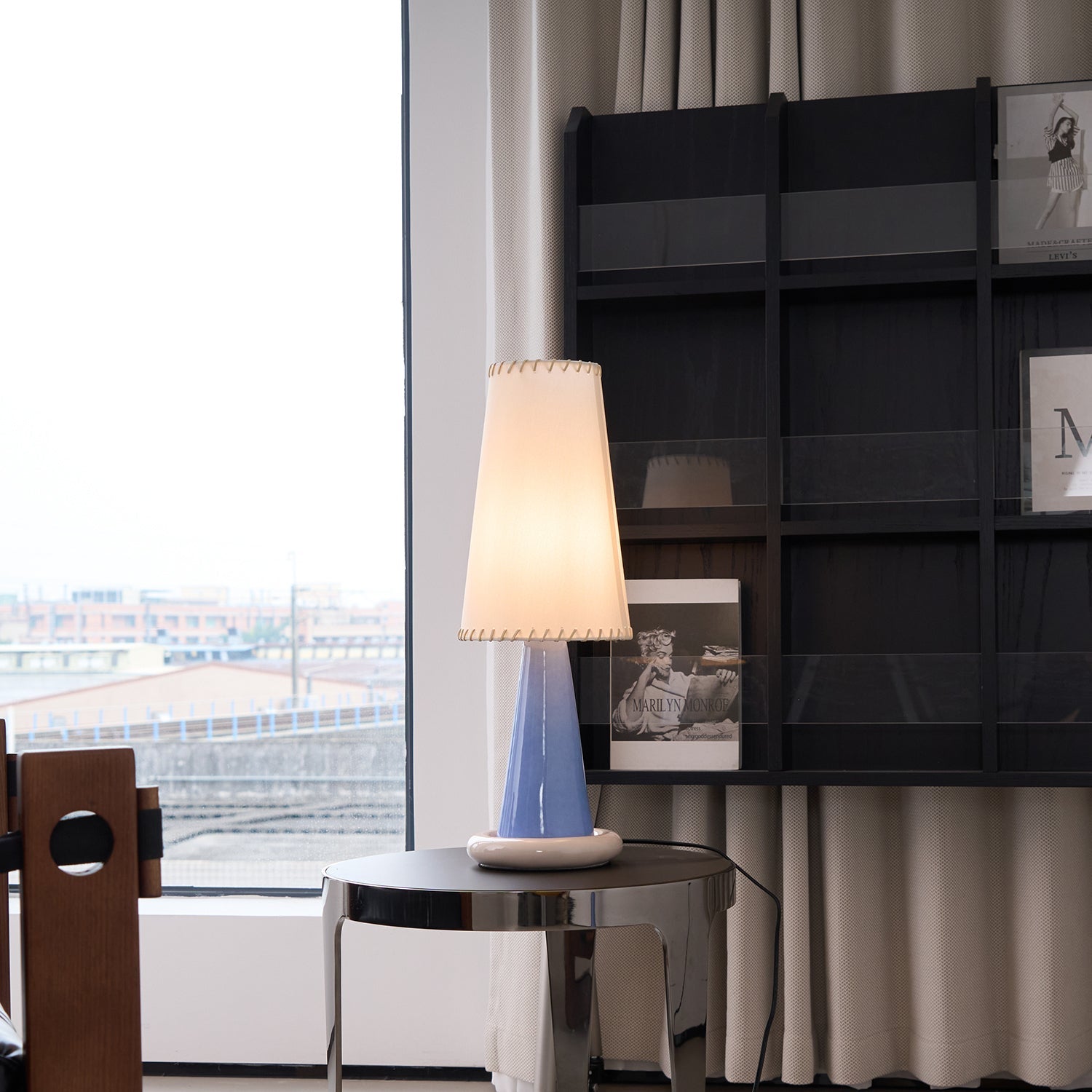 Ribbon Table Lamp - Blowlighting