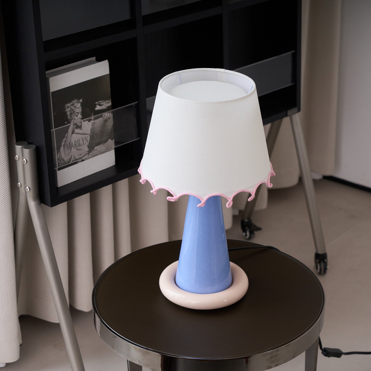 Ribbon Table Lamp - Blowlighting