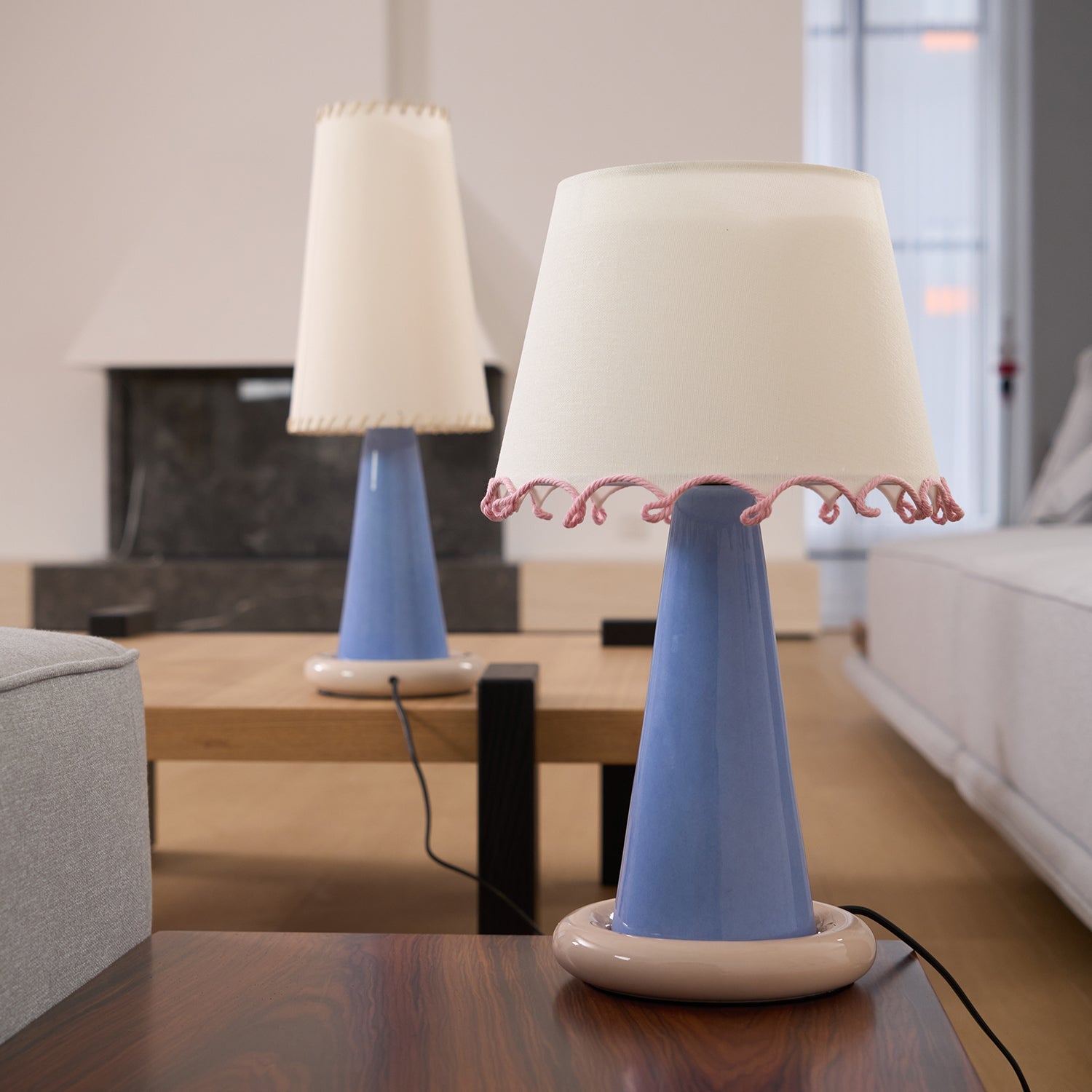 Ribbon Table Lamp - Blowlighting