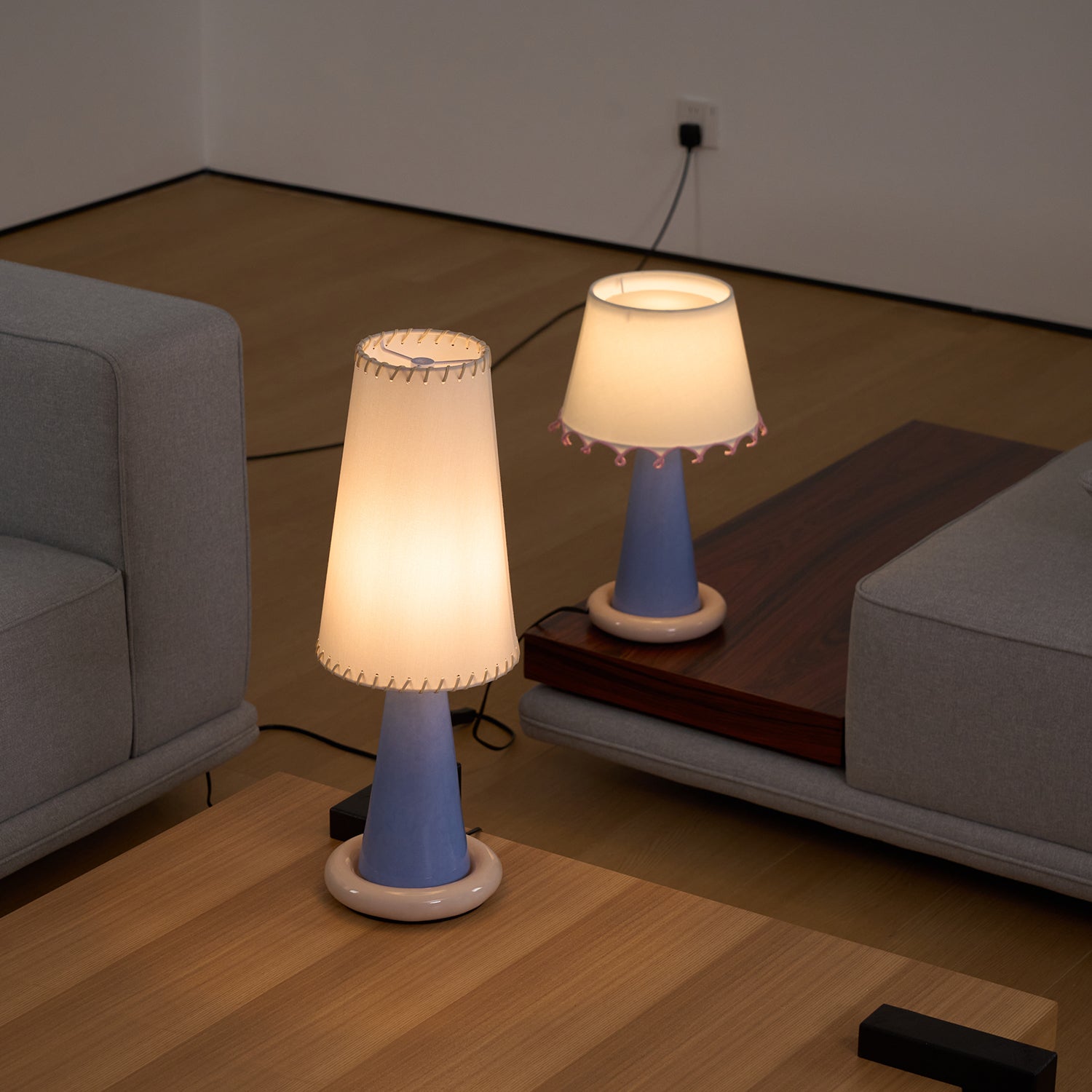 Ribbon Table Lamp - Blowlighting