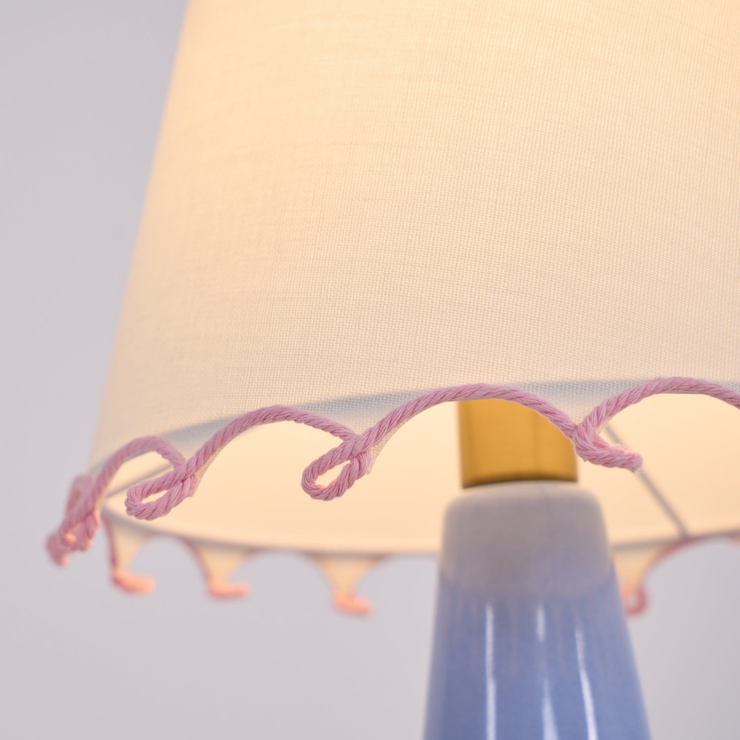 Ribbon Table Lamp - Blowlighting