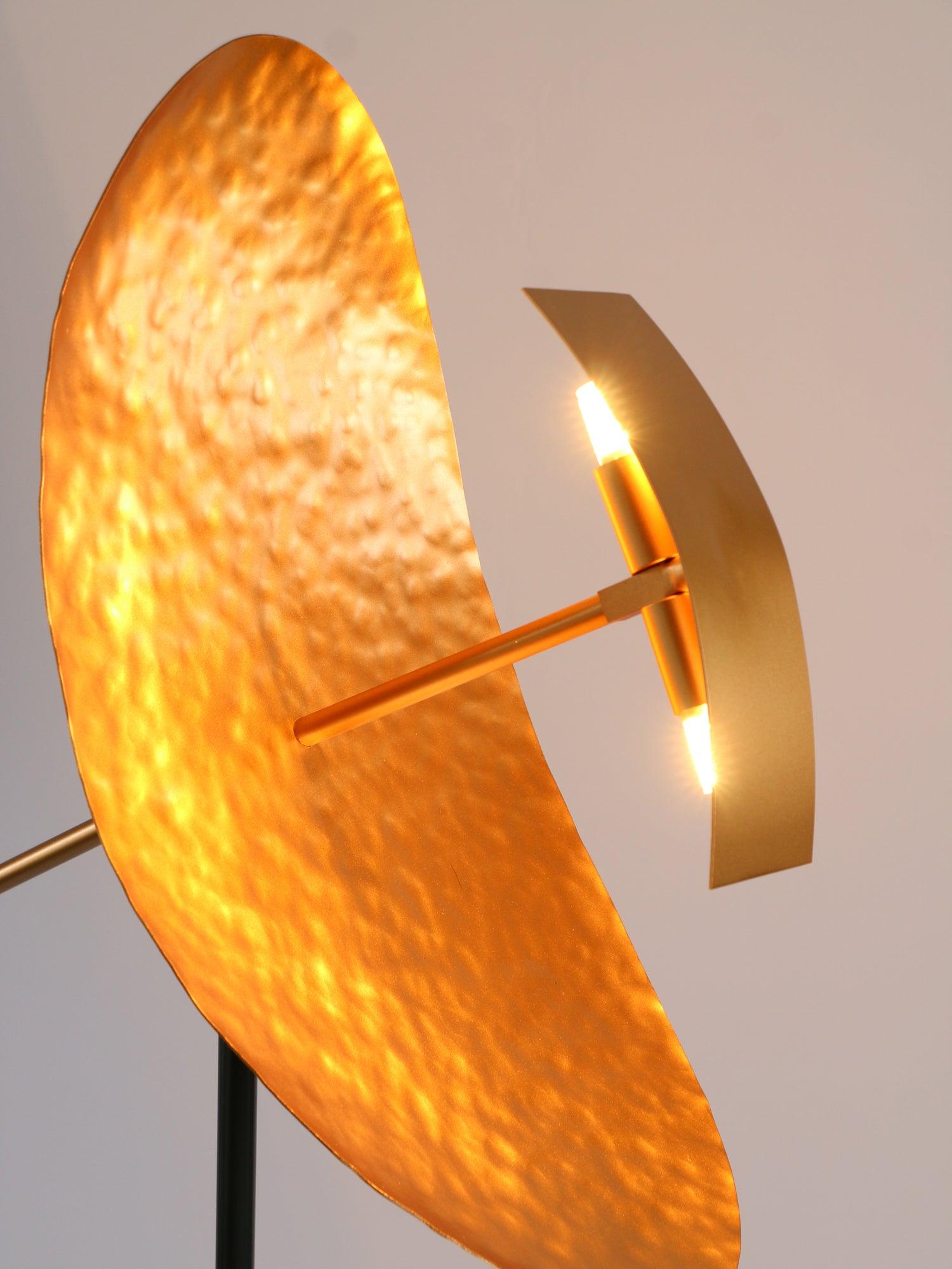 Aurelia Sculptural Metal Floor Lamp - Blowlighting