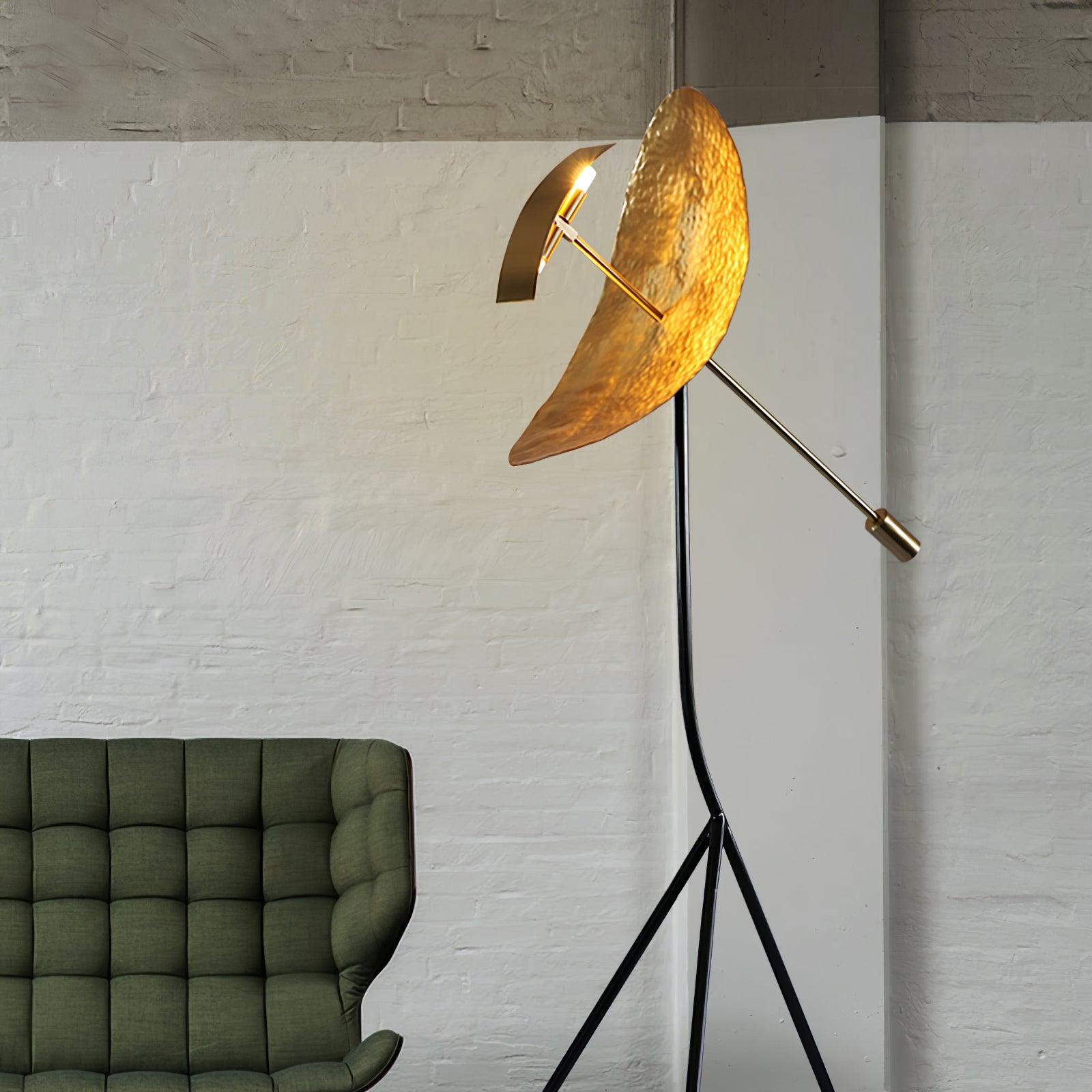 Aurelia Sculptural Metal Floor Lamp - Blowlighting