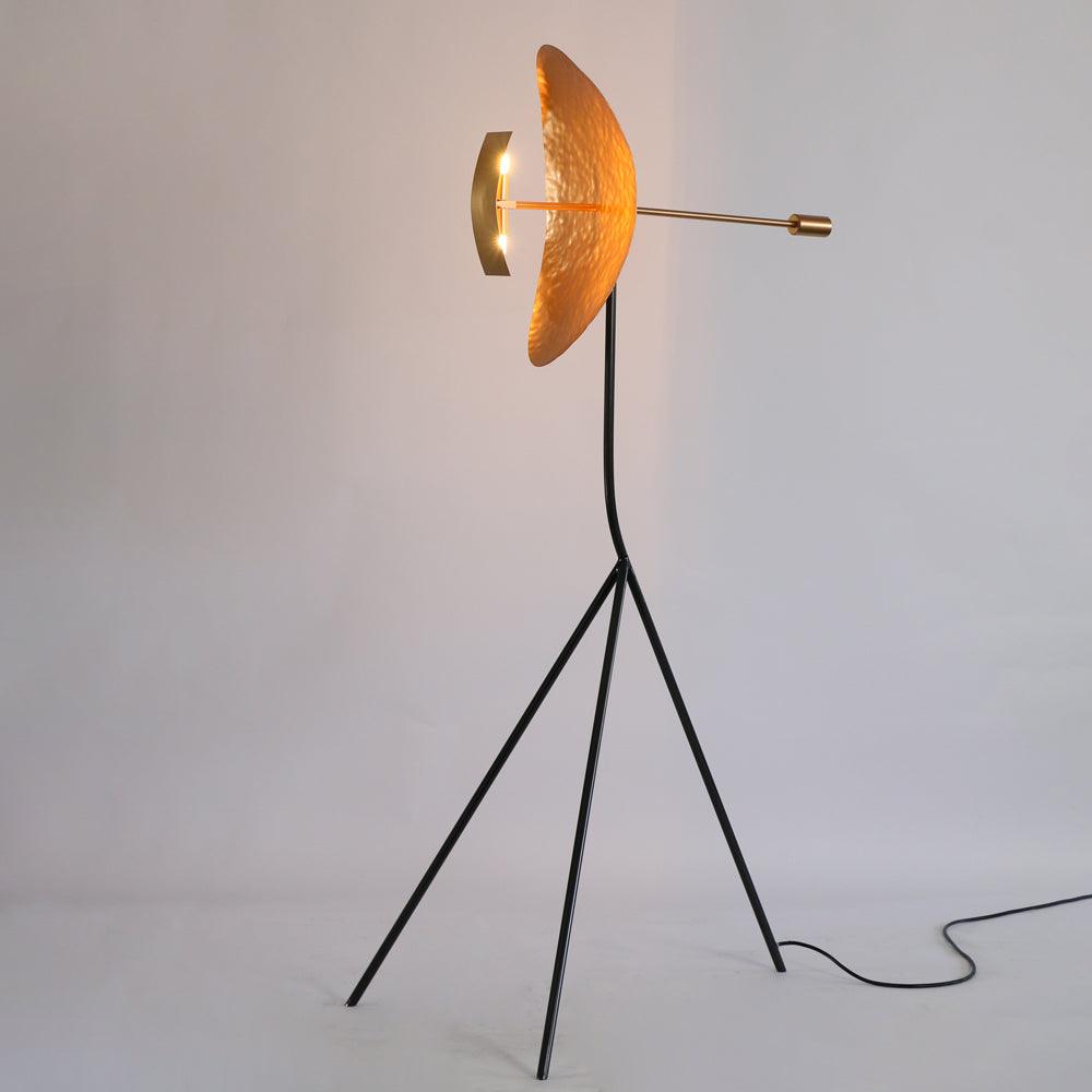 Aurelia Sculptural Metal Floor Lamp - Blowlighting