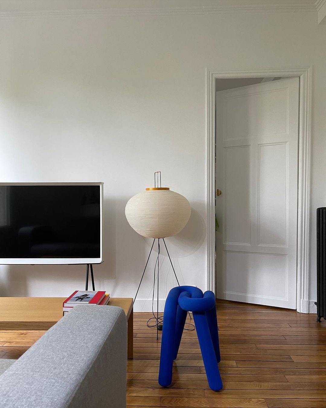 Rice Paper Floor Lamp - Blowlighting