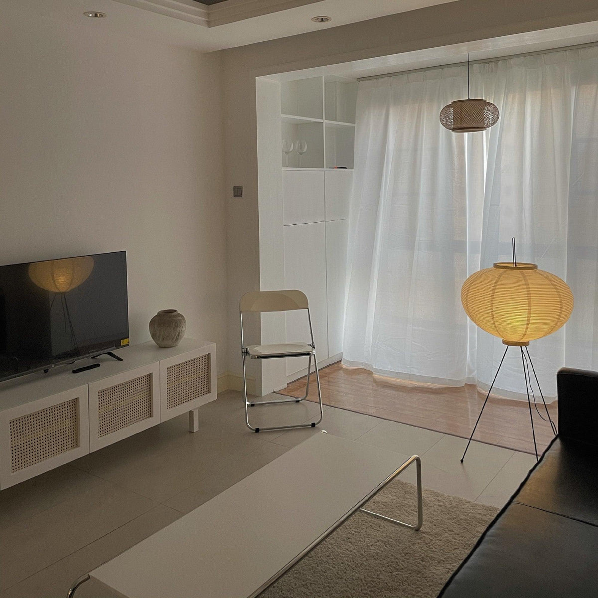 Rice Paper Floor Lamp - Blowlighting